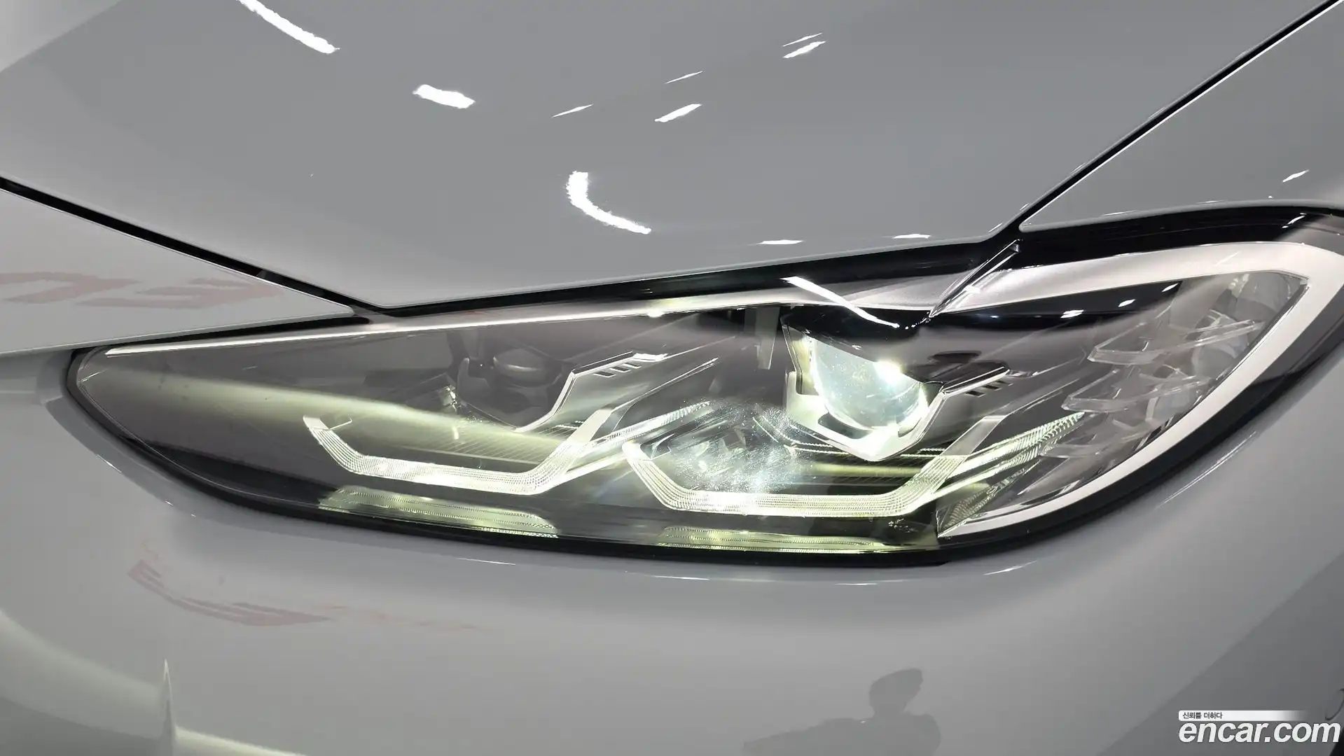 i4 BMW 2022.3-OUTER-032