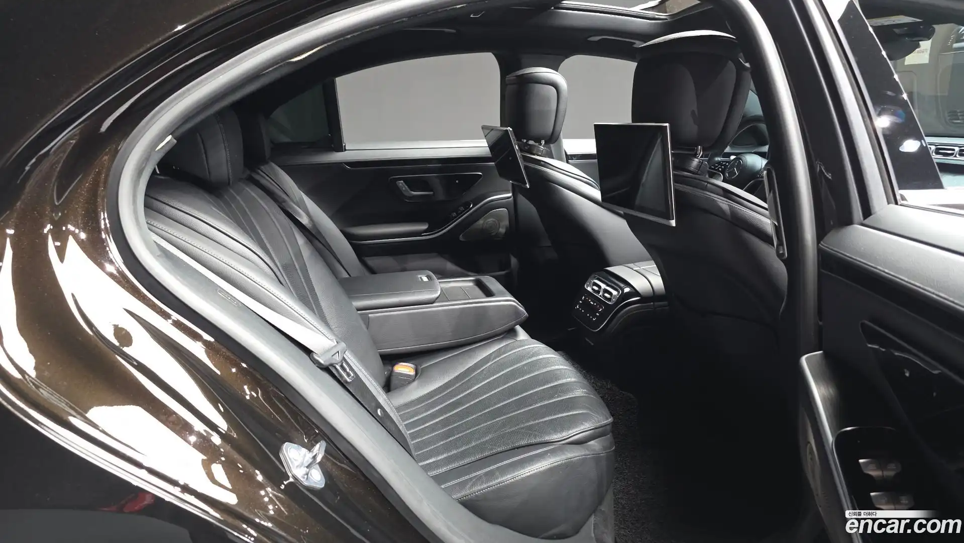 S-Class Mercedes-Benz 2021.4-OPTION-016