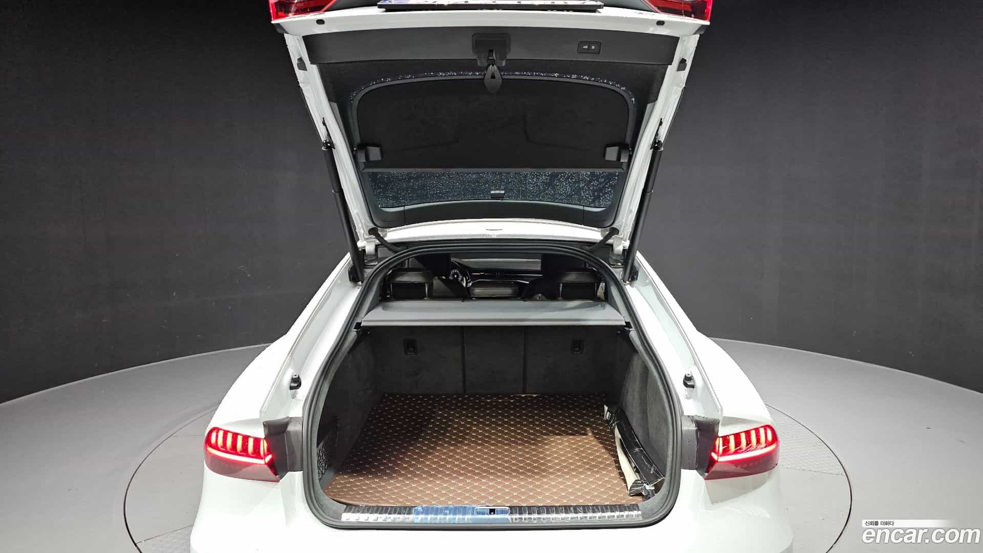 A7 Audi 2020.11-OPTION-024