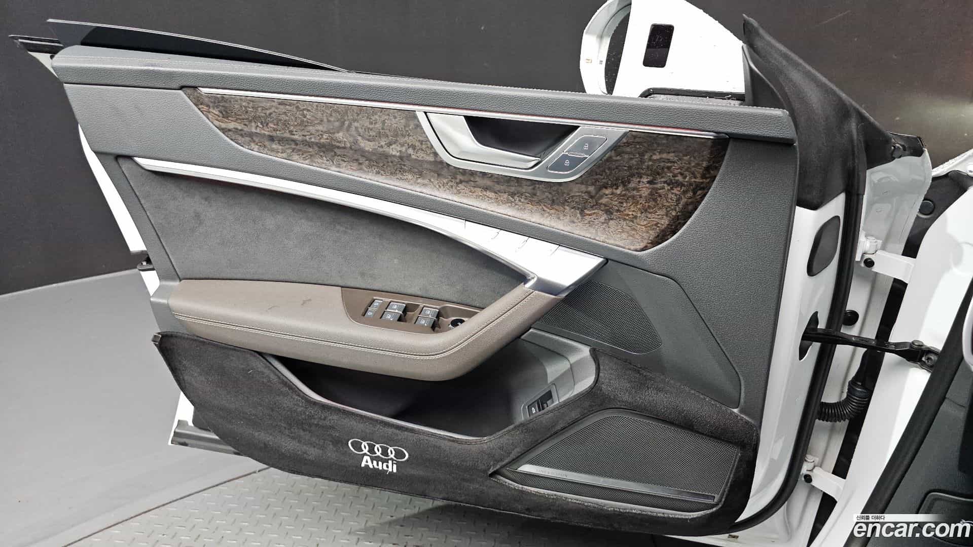A7 Audi 2020.11-INNER-034