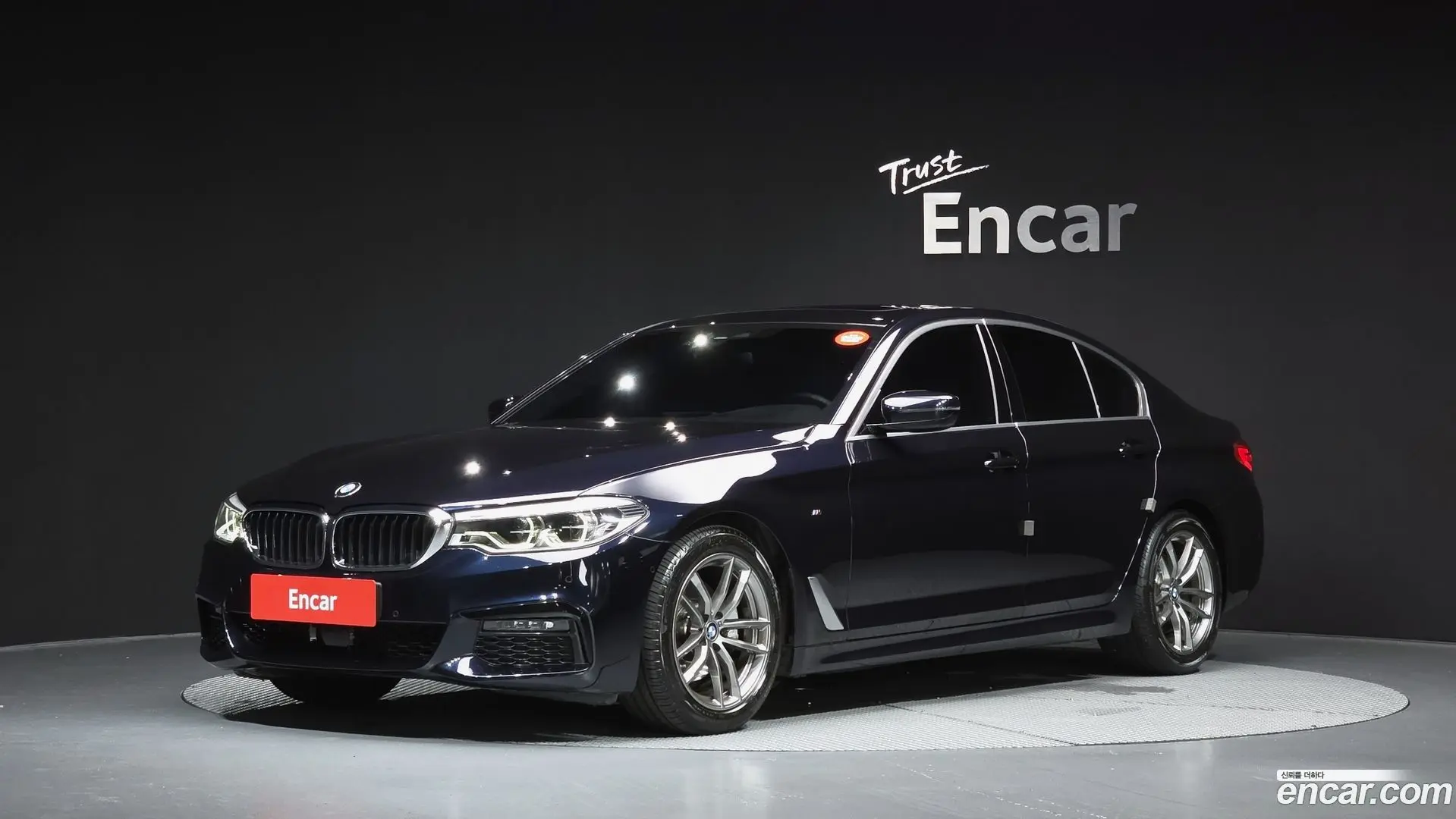 Main__Slider__Photo:5-Series BMW 2020.6-0