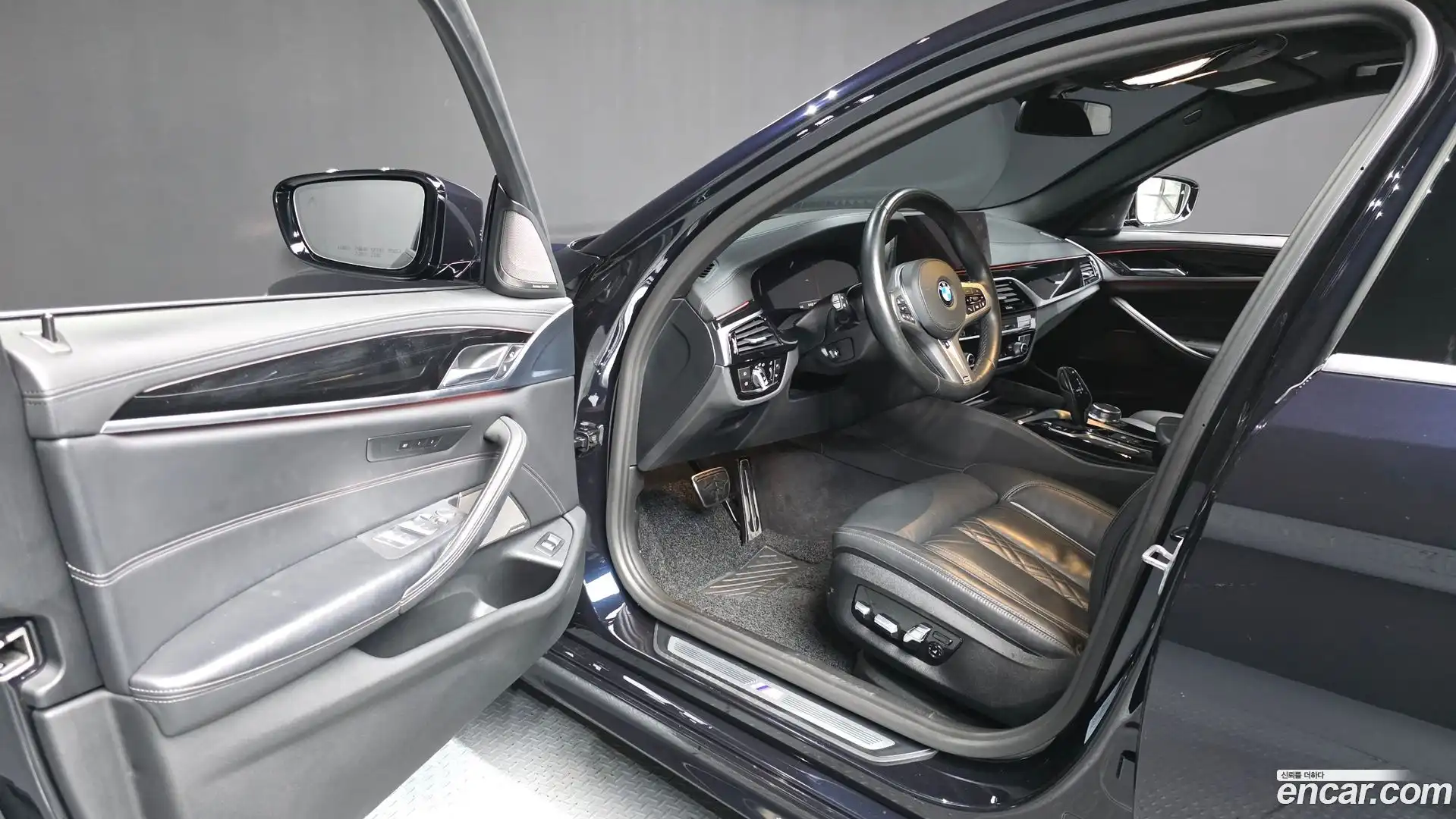 5-Series BMW 2020.6-INNER-010