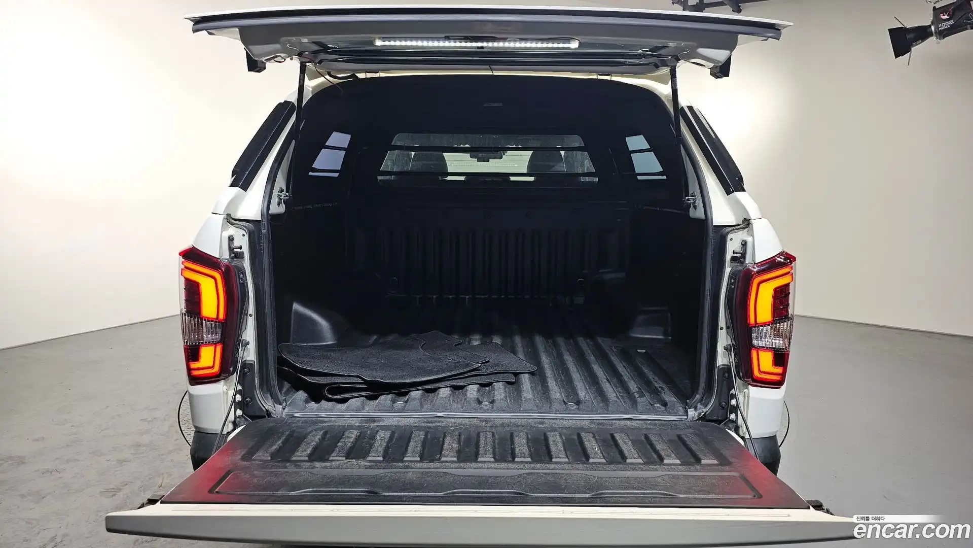Rexton KG Mobility 2022.5-OPTION-021