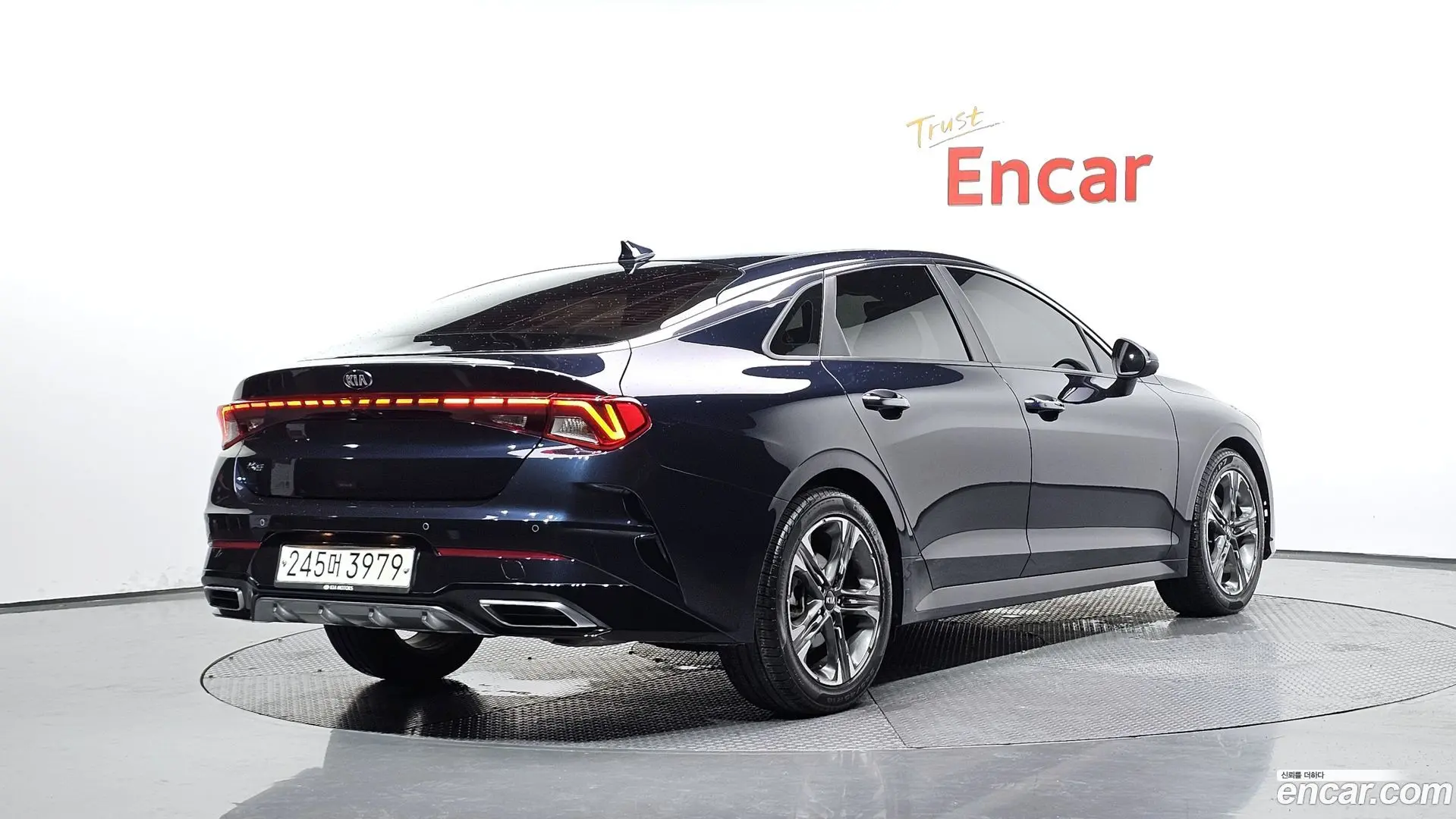 Main__Slider__Photo:K5 Kia 2020.1-1