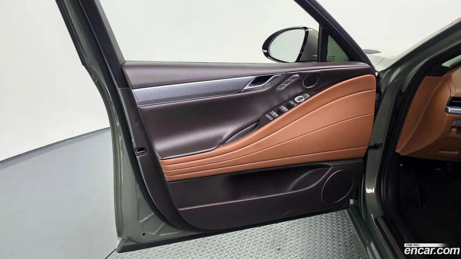 G80 Genesis 2020.8-INNER-034