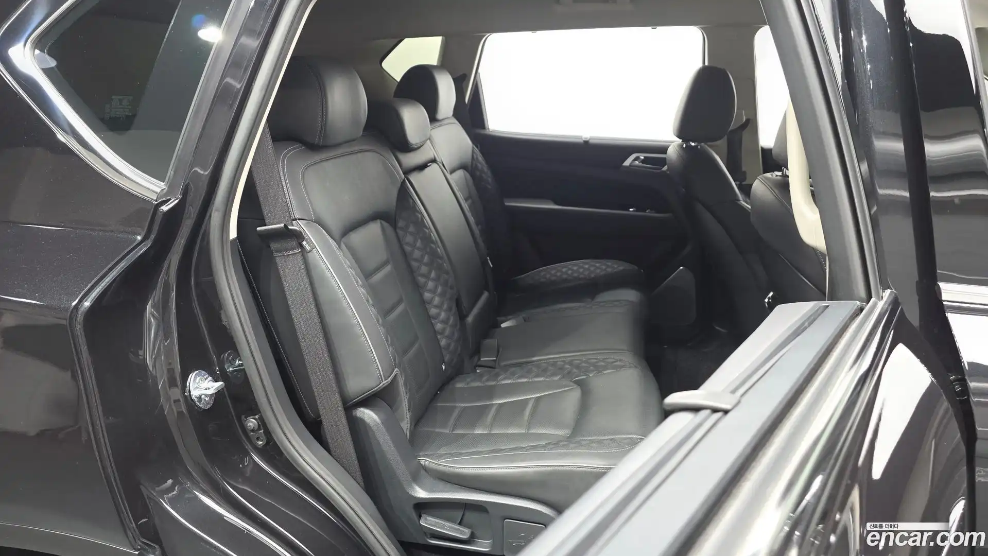 Rexton KG Mobility 2020.10-OPTION-015