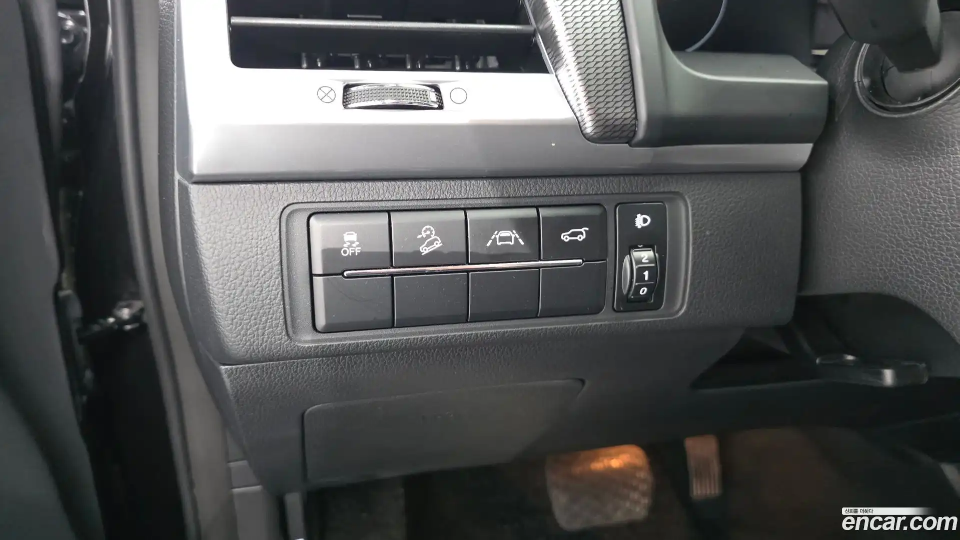 Rexton KG Mobility 2020.10-OPTION-019