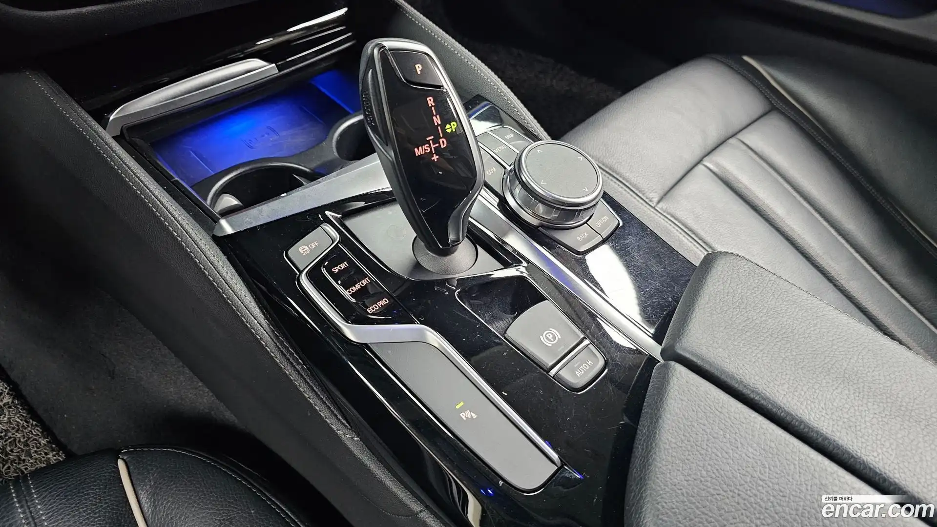 5-Series BMW 2018.11-INNER-009