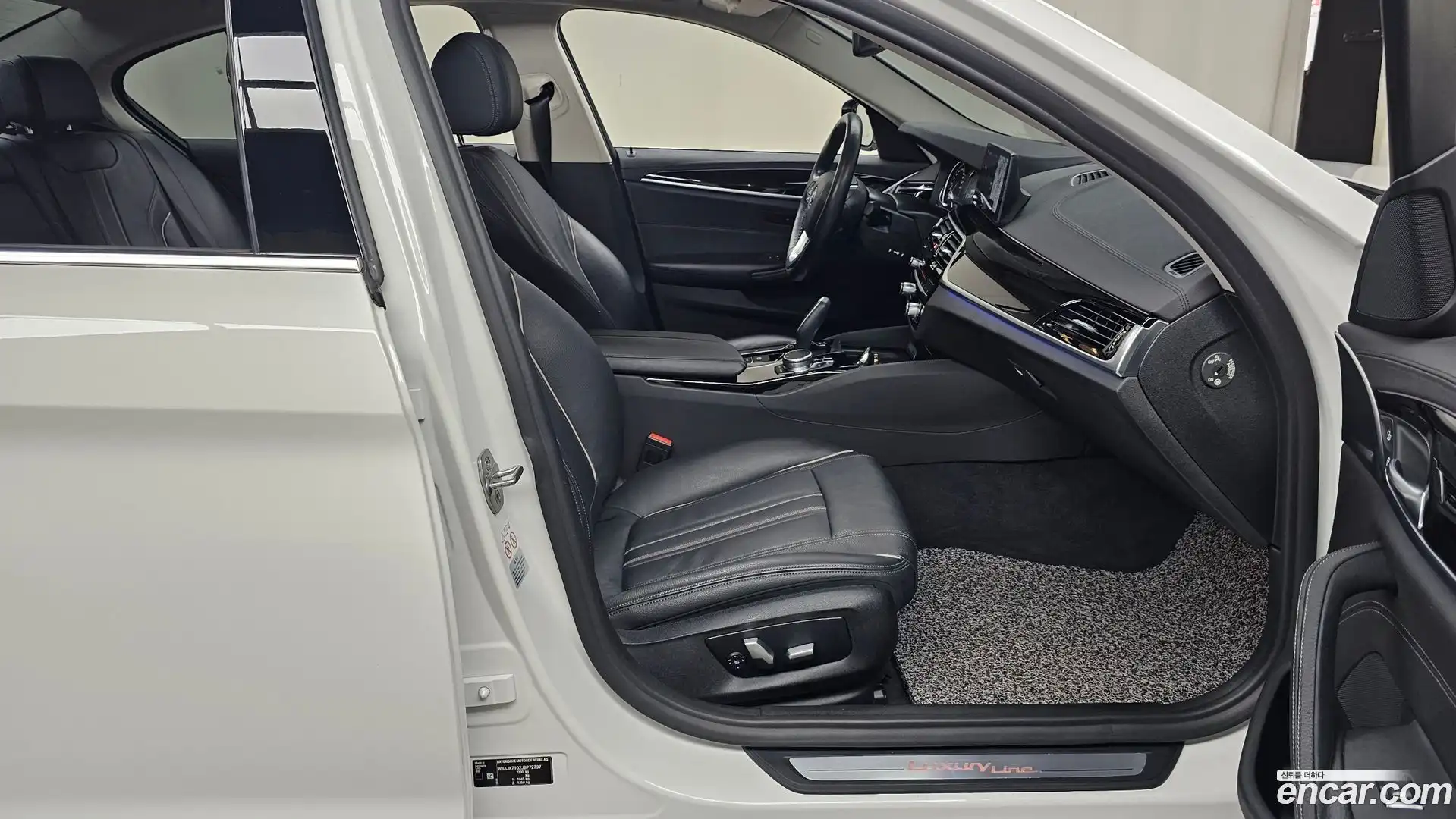 5-Series BMW 2018.11-INNER-036