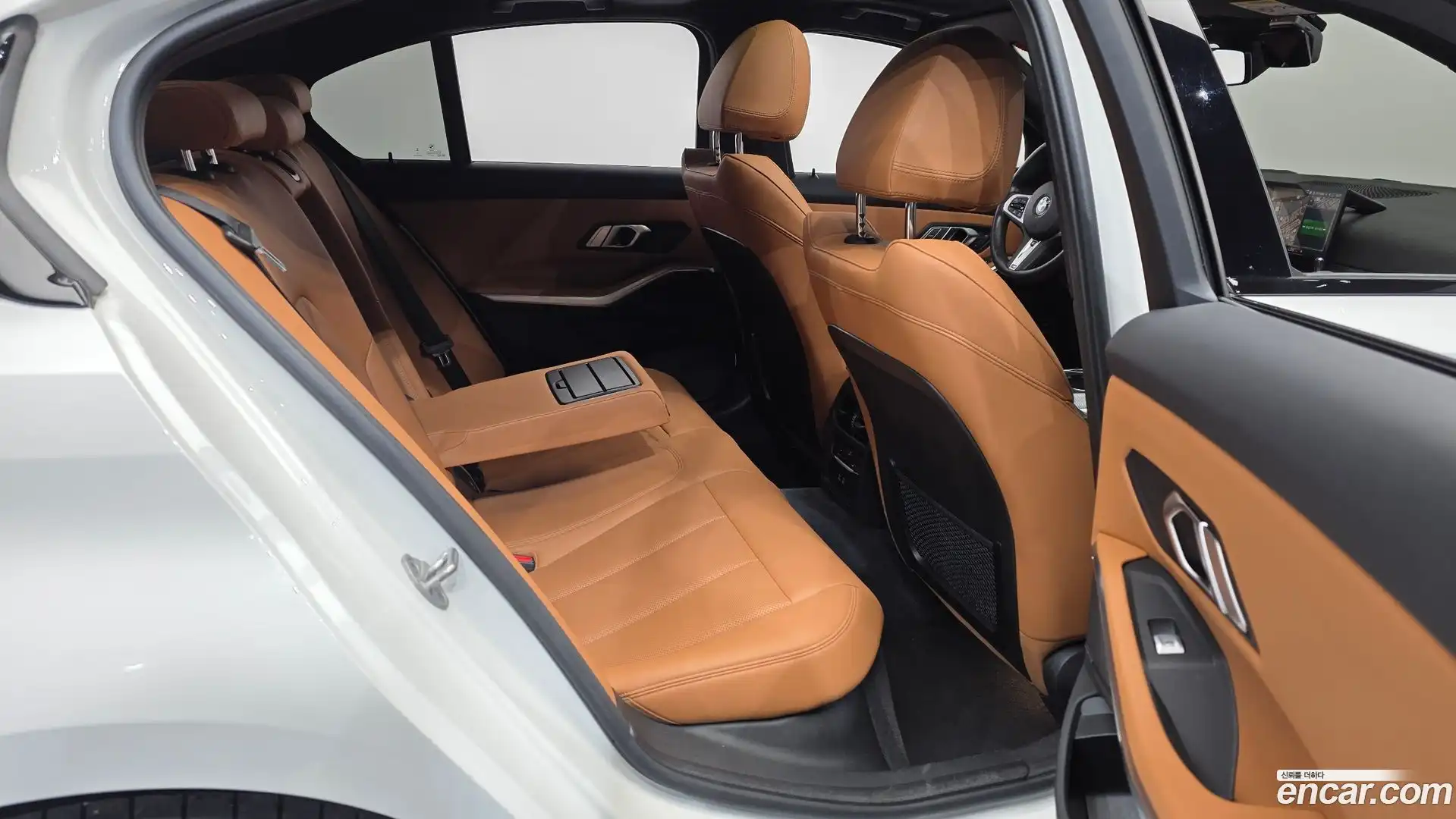 3-Series BMW 2023.4-OPTION-016