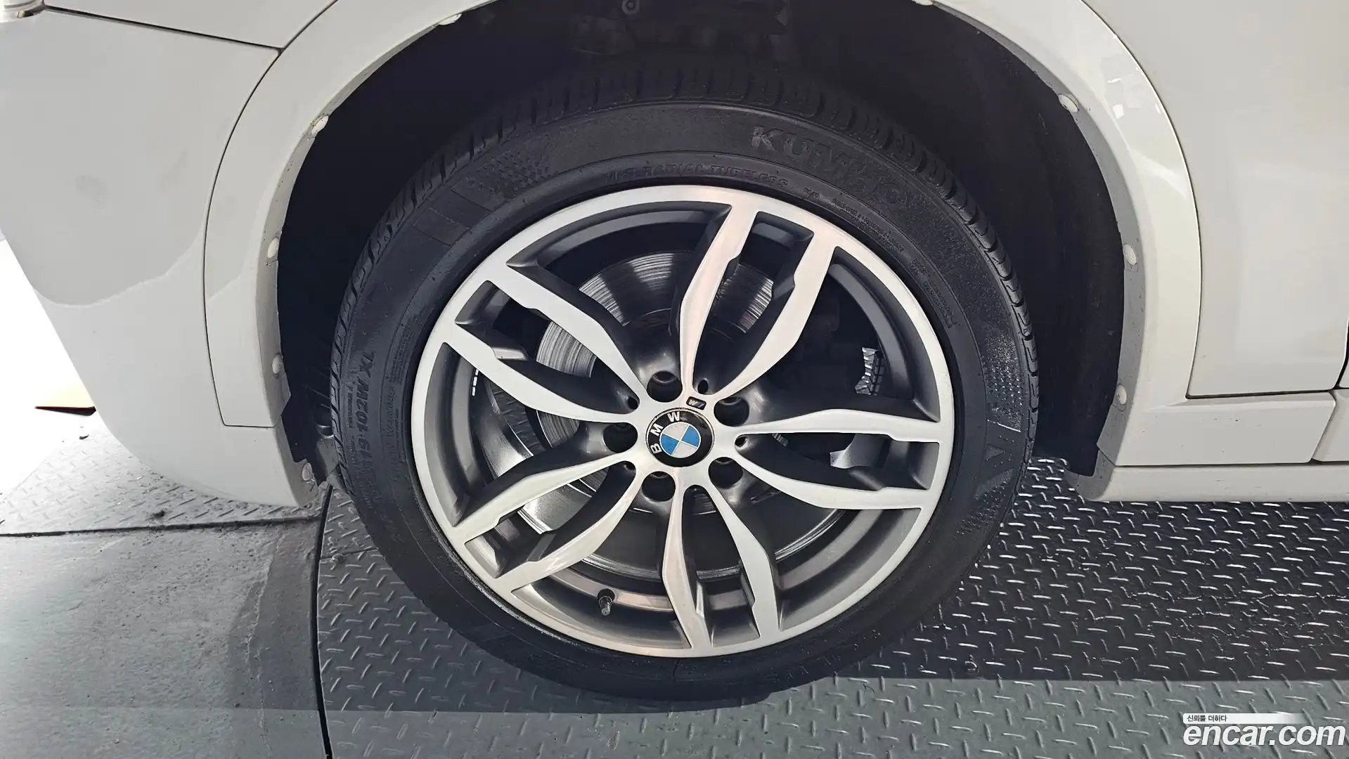 X4 BMW 2014.9-OUTER-005