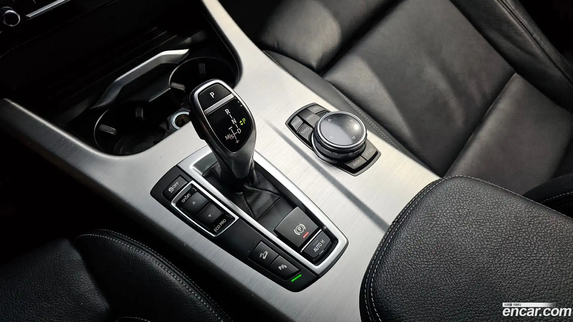 X4 BMW 2014.9-INNER-009
