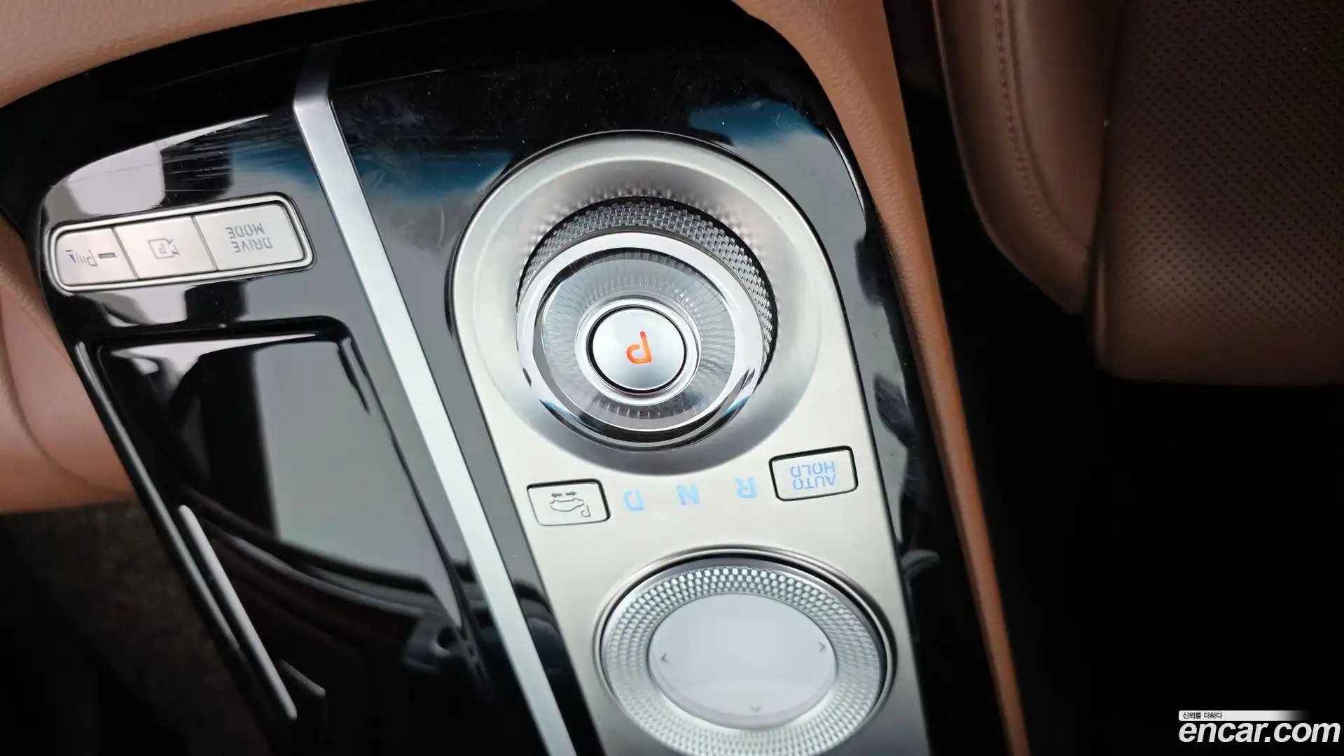 G80 Genesis 2021.2-INNER-009