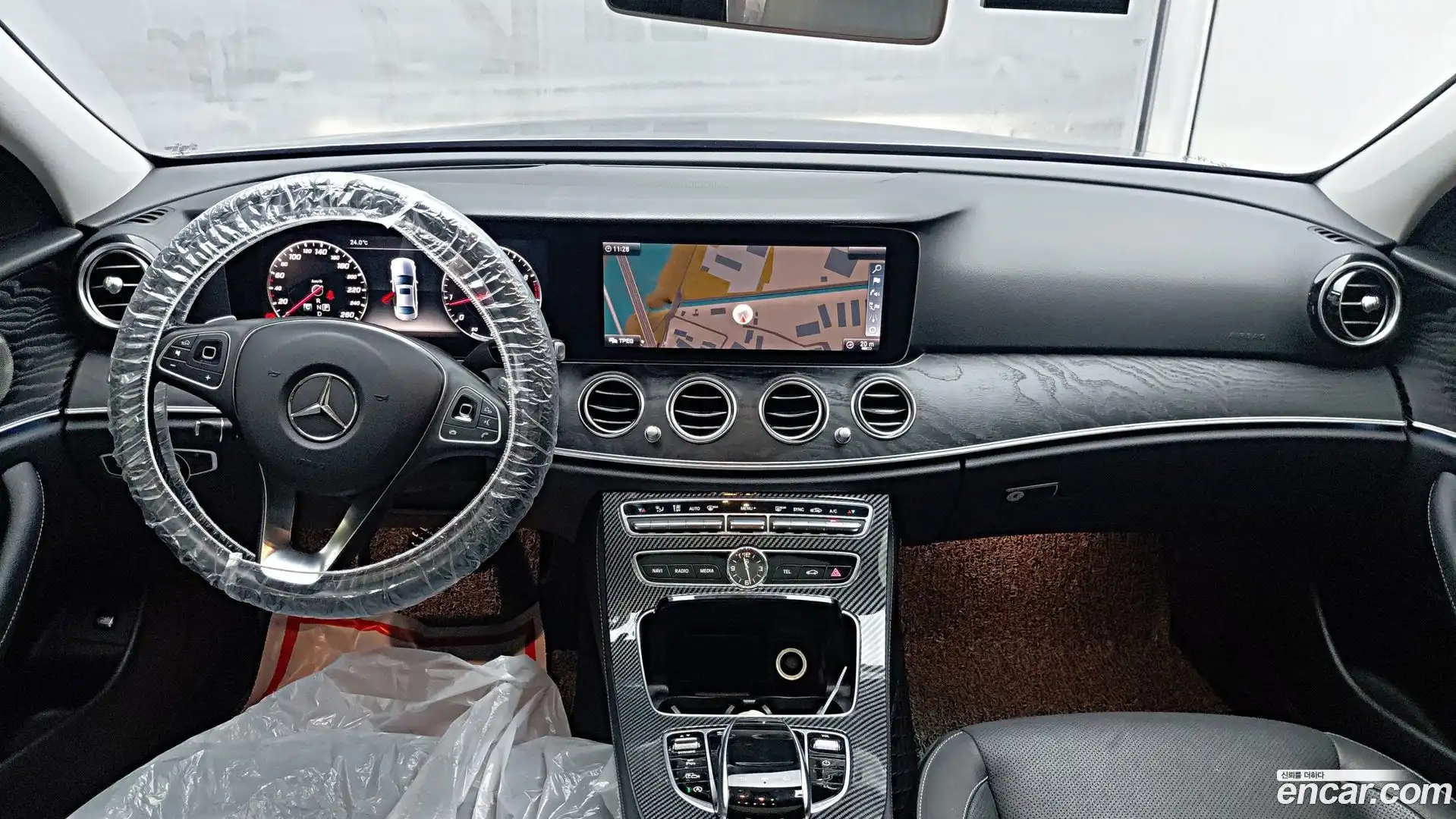 E-Class Mercedes-Benz 2017.3-OPTION-021