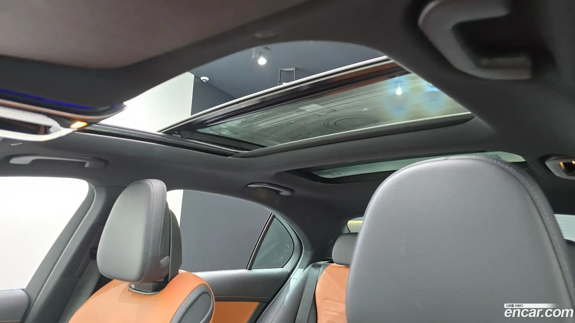C-Class Mercedes-Benz 2025.2-OPTION-020