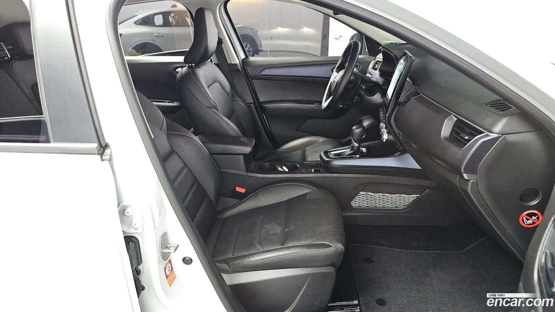 XM3 Renault Korea 2020.8-INNER-010