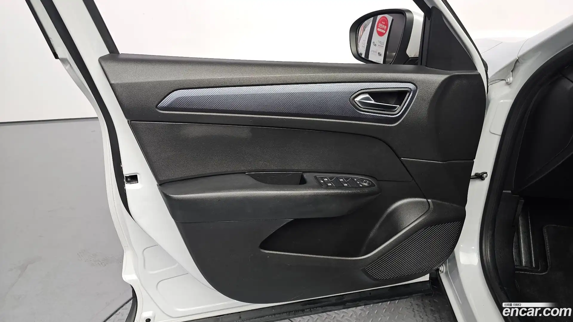 XM3 Renault Korea 2020.8-INNER-034