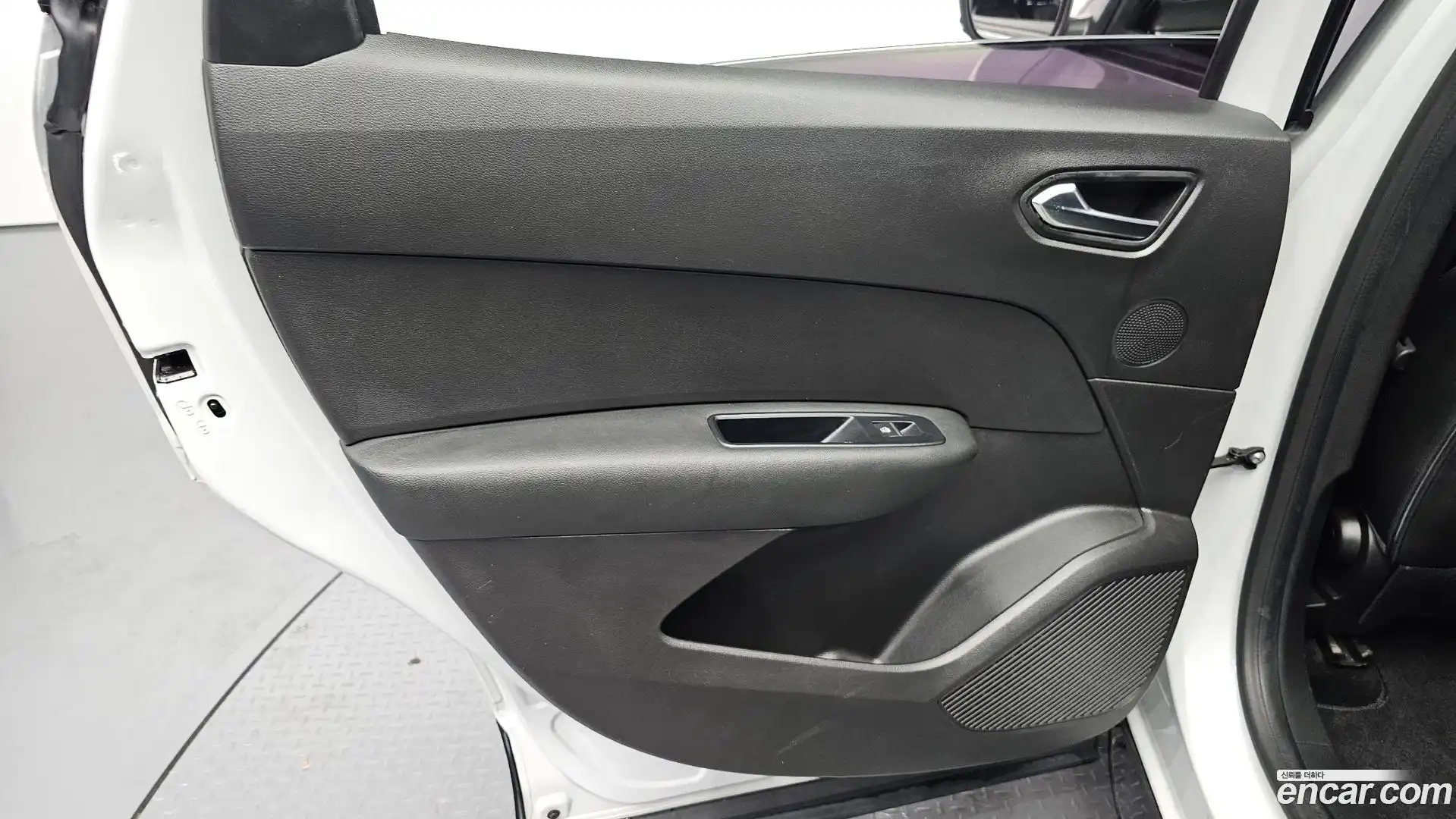XM3 Renault Korea 2020.8-INNER-035