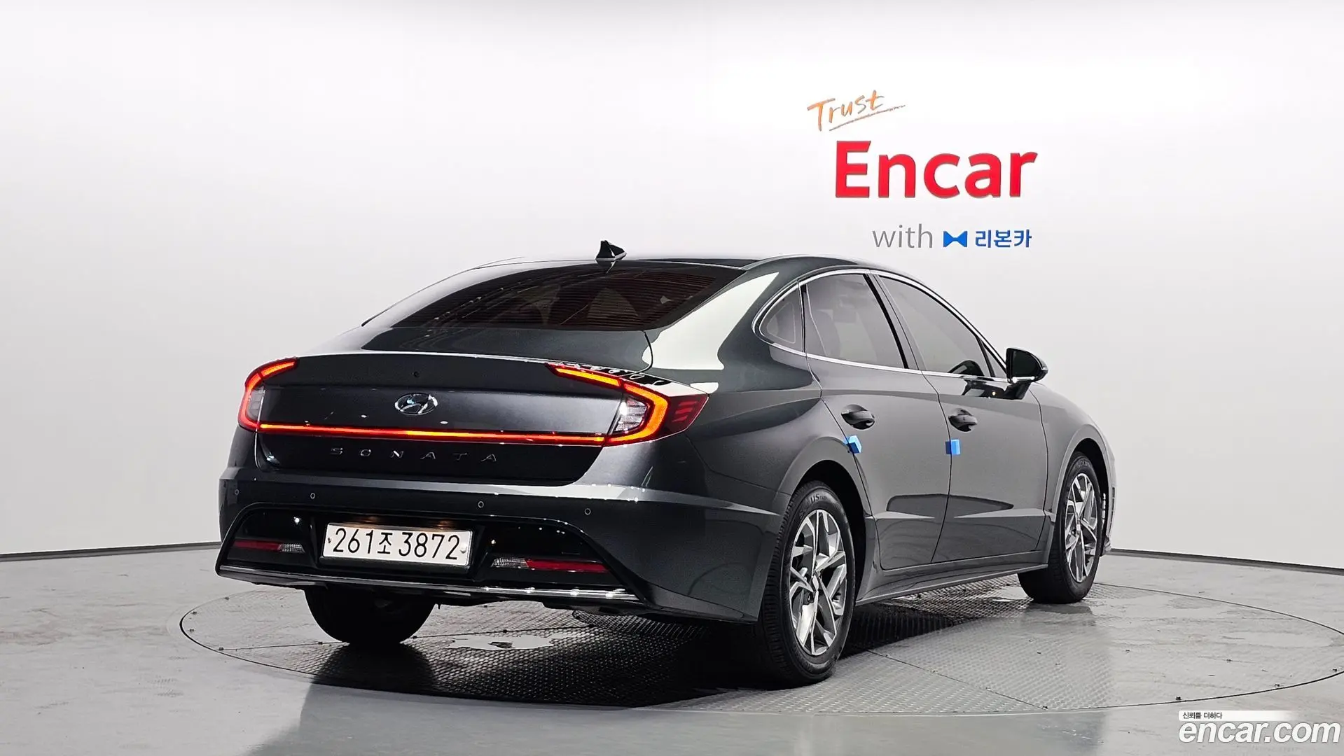 Main__Slider__Photo:Sonata Hyundai 2022.5-1