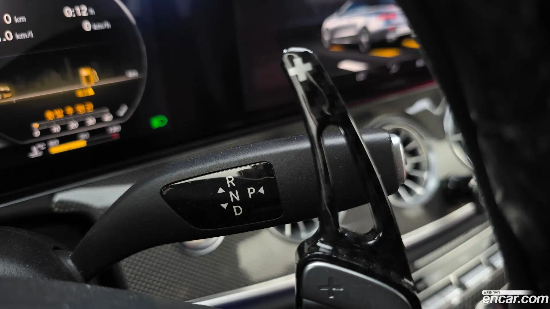 E-Class Mercedes-Benz 2018.5-INNER-009