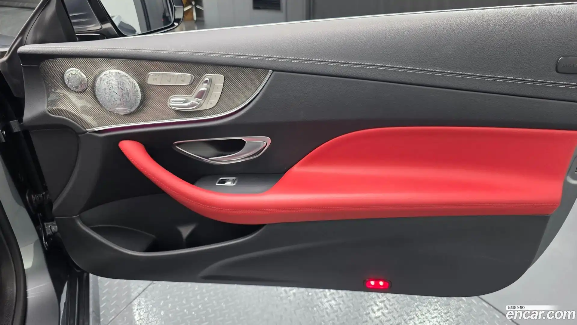 E-Class Mercedes-Benz 2018.5-INNER-035