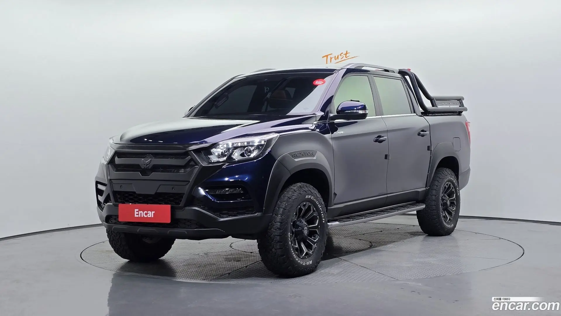 Main__Slider__Photo:Rexton KG Mobility 2020.1-0