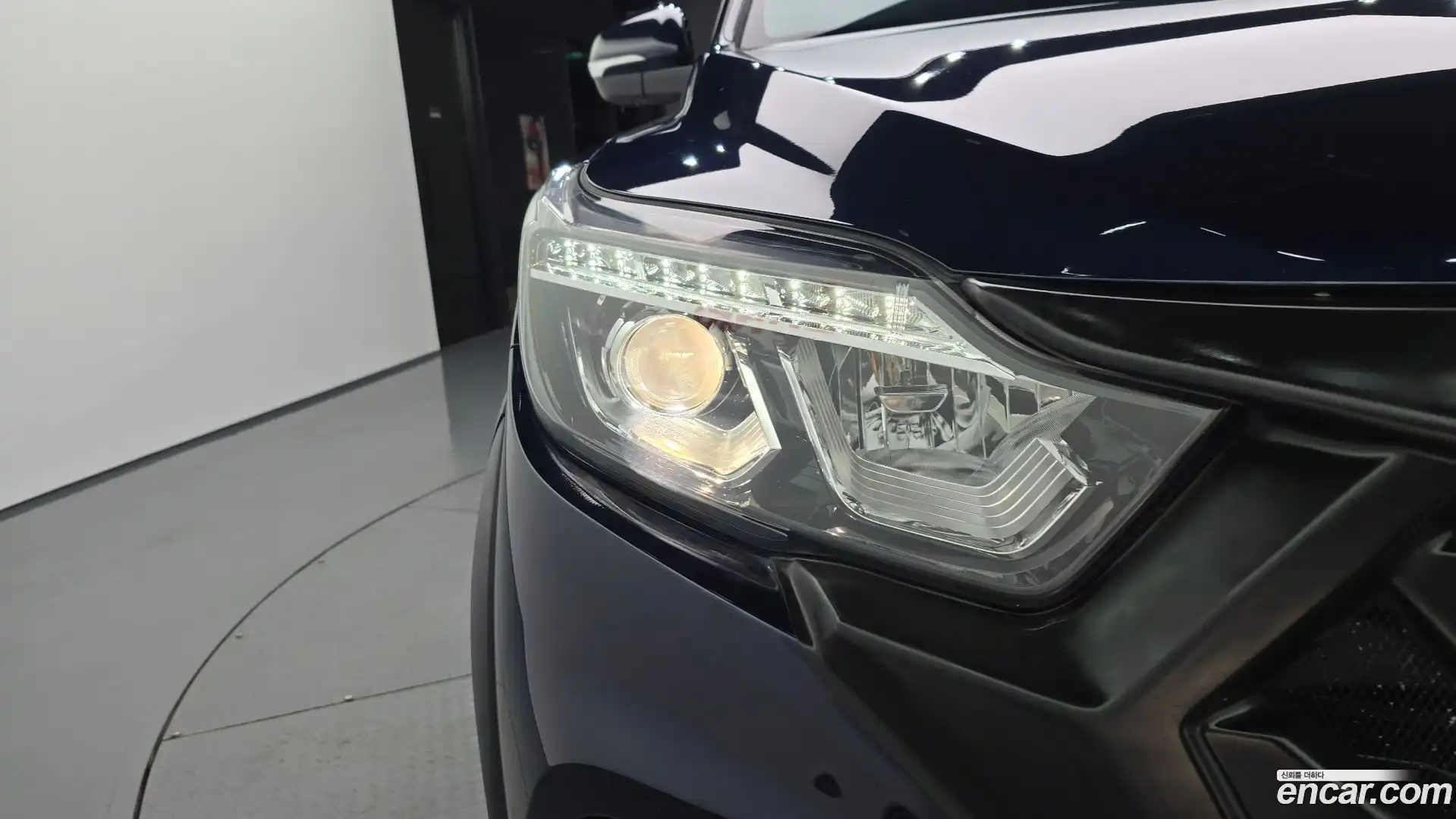 Rexton KG Mobility 2020.1-OUTER-032