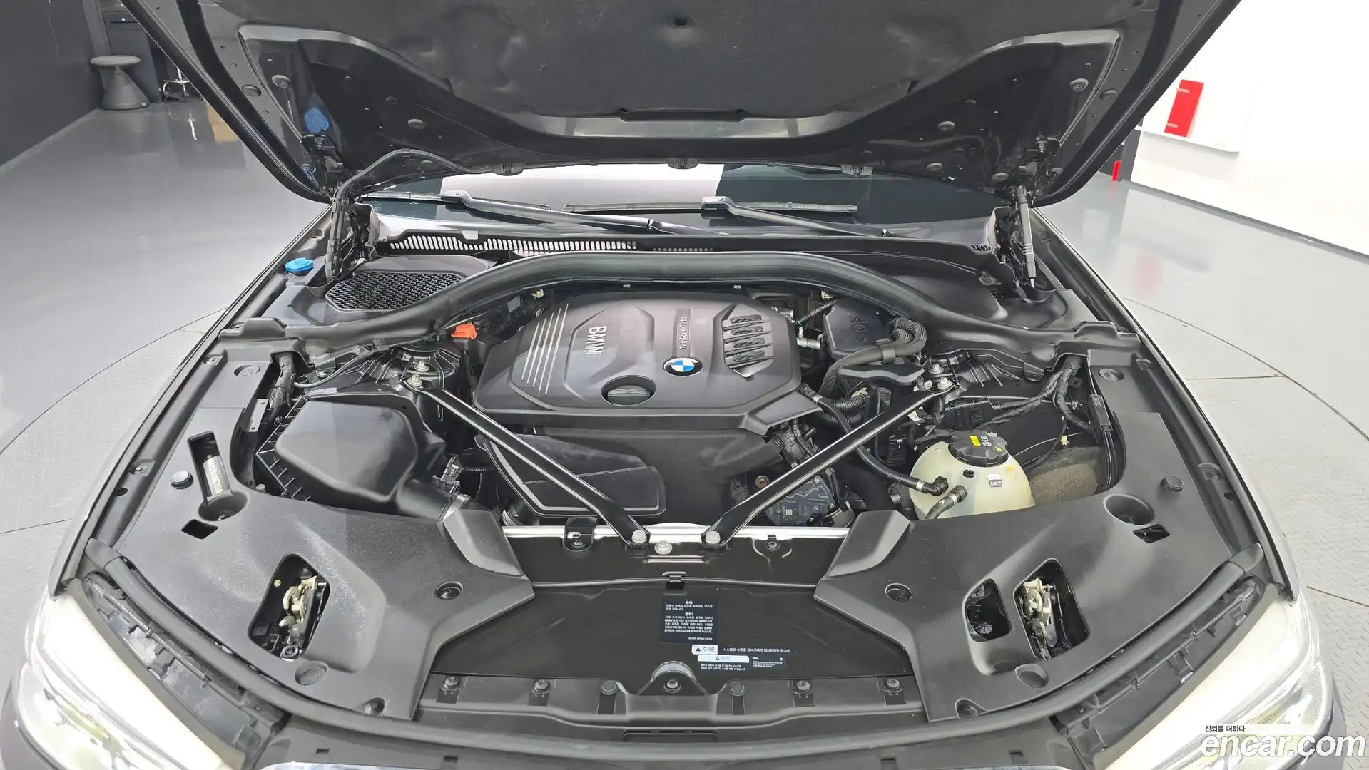 5-Series BMW 2017.2-OUTER-006