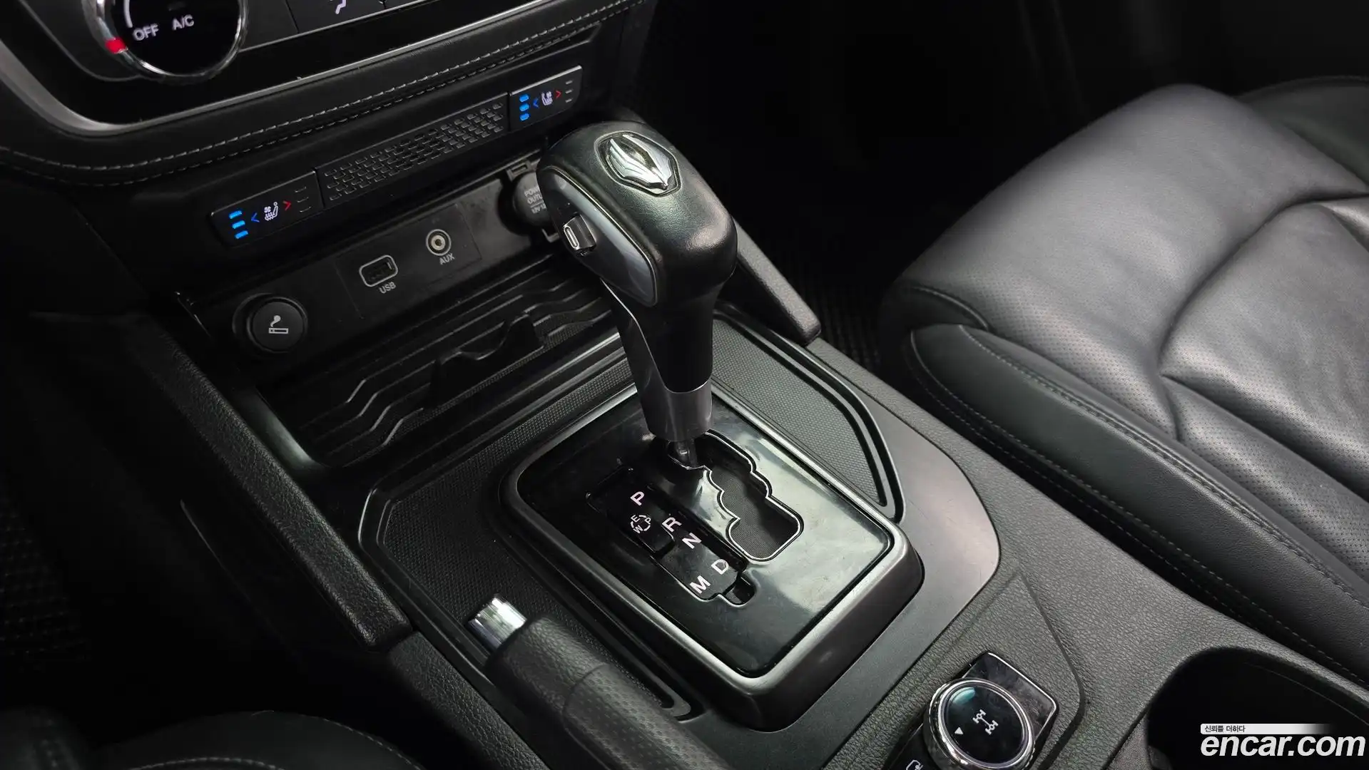 Rexton KG Mobility 2020.6-INNER-009