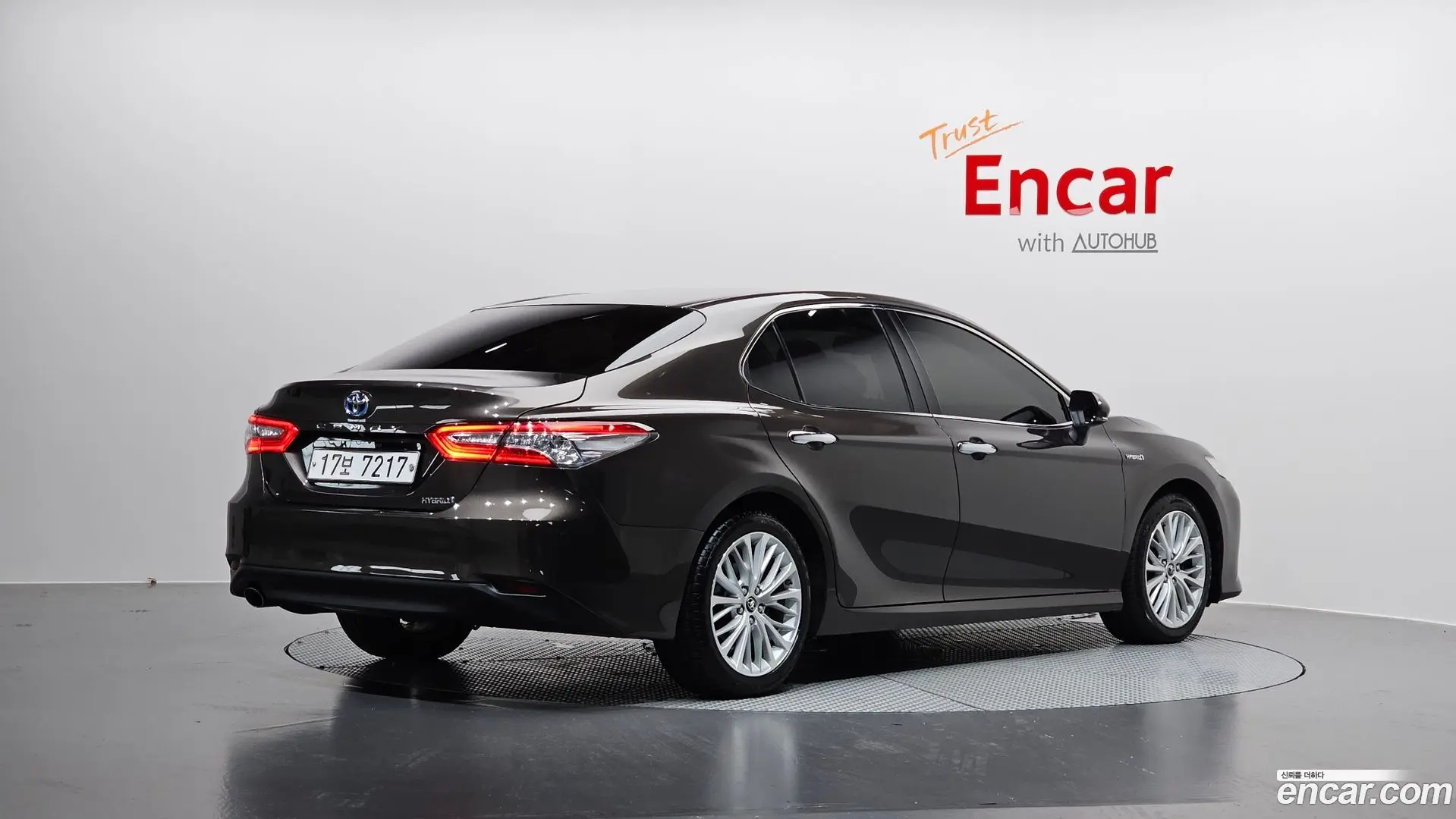Main__Slider__Photo:Camry Toyota 2018.10-1