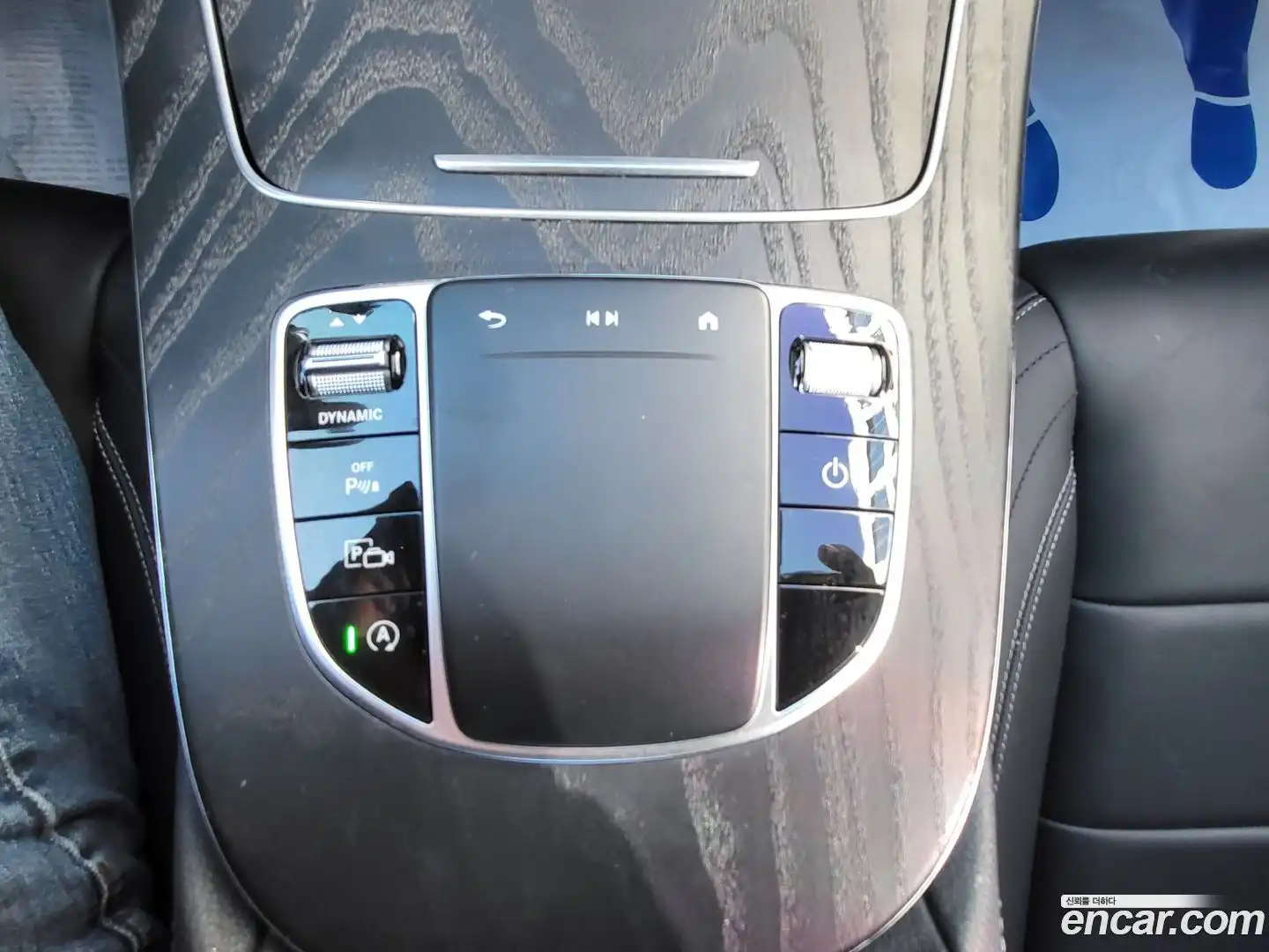 E-Class Mercedes-Benz 2021.6-OPTION-021