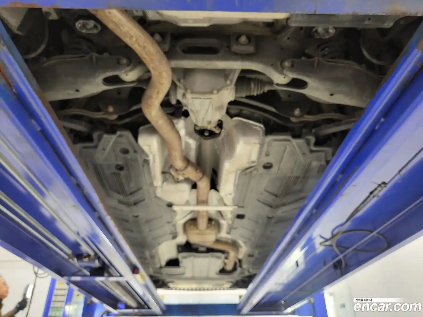 E-Class Mercedes-Benz 2021.6-OPTION-023