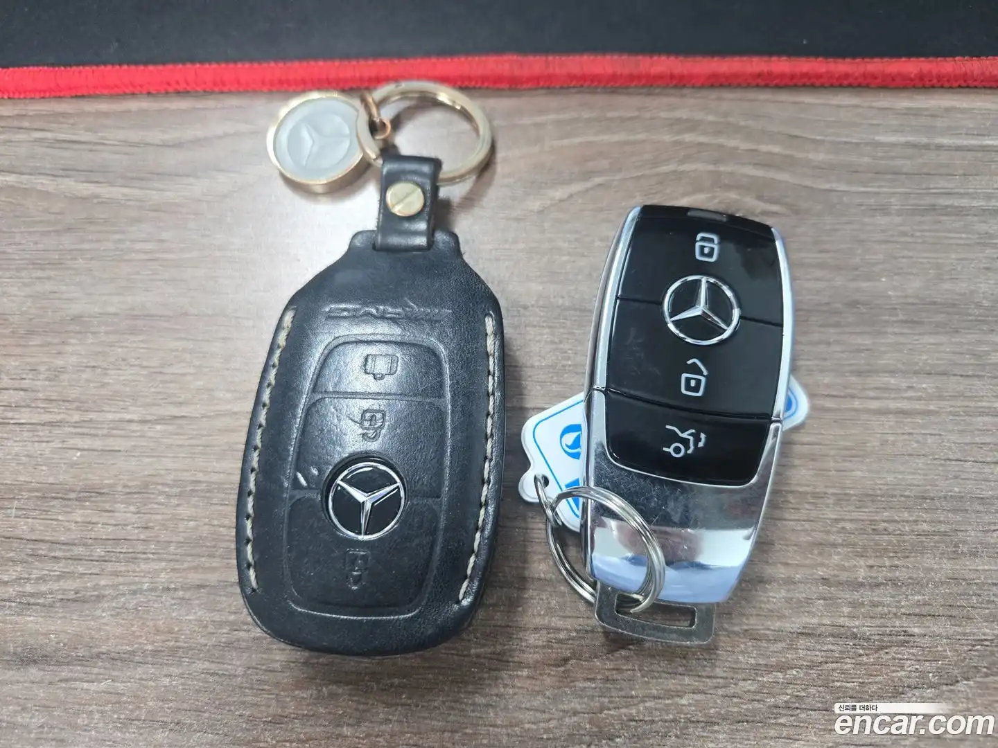 E-Class Mercedes-Benz 2021.6-OPTION-024