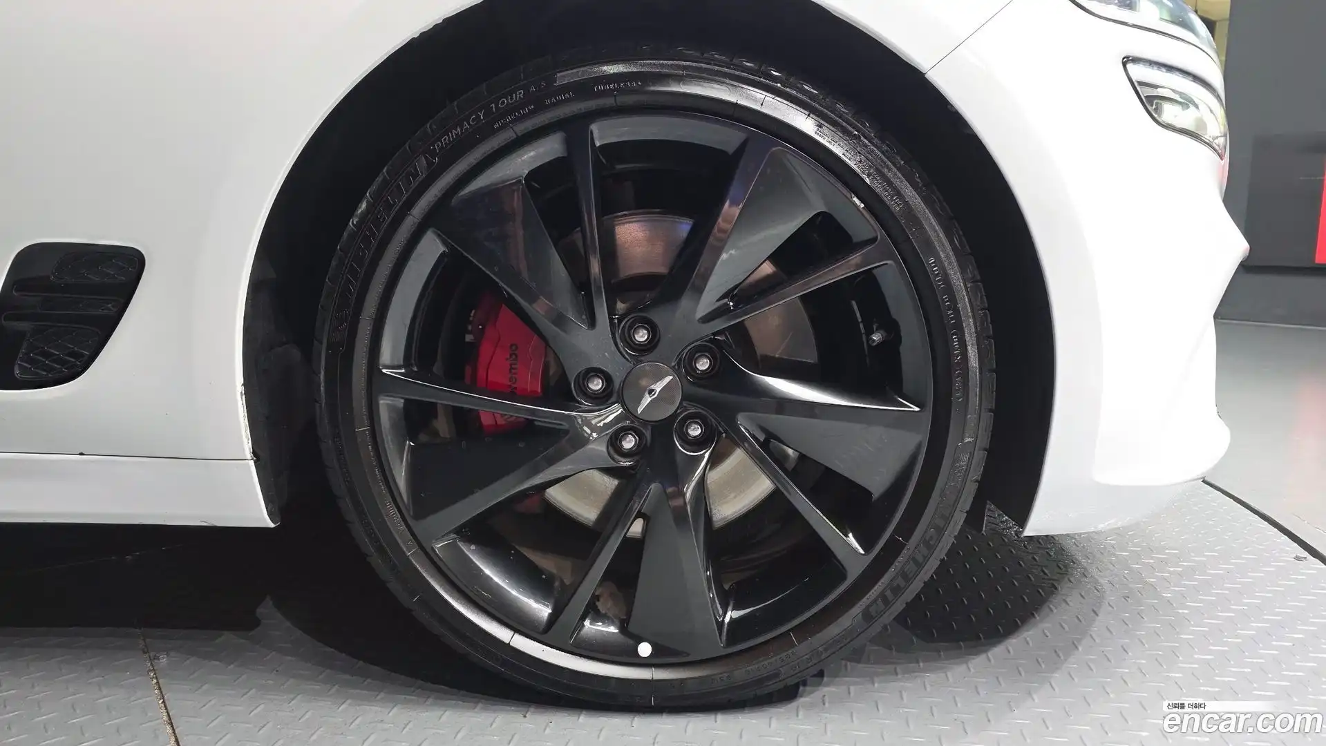 G70 Genesis 2021.2-OUTER-005