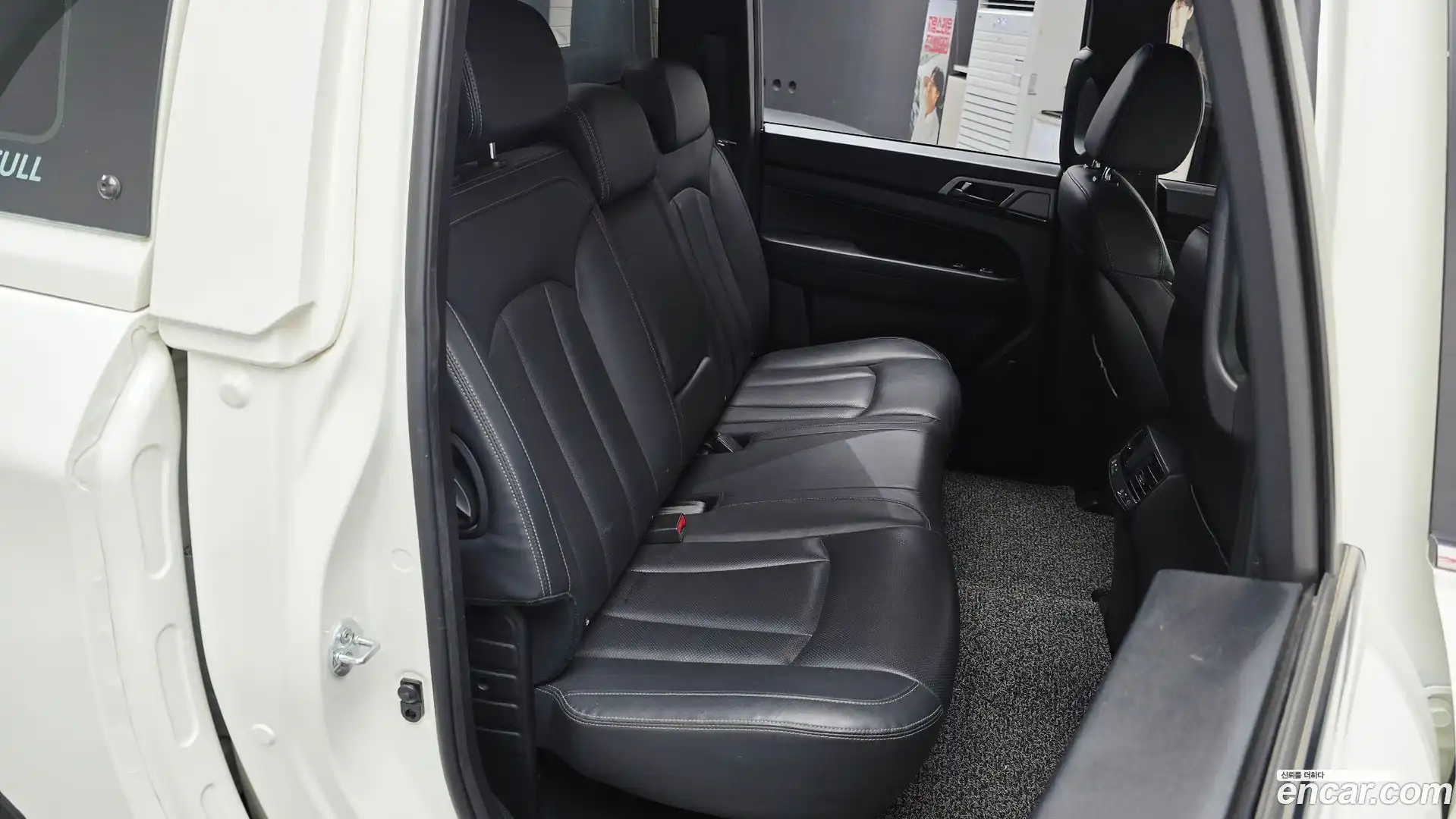 Rexton KG Mobility 2022.2-OPTION-020