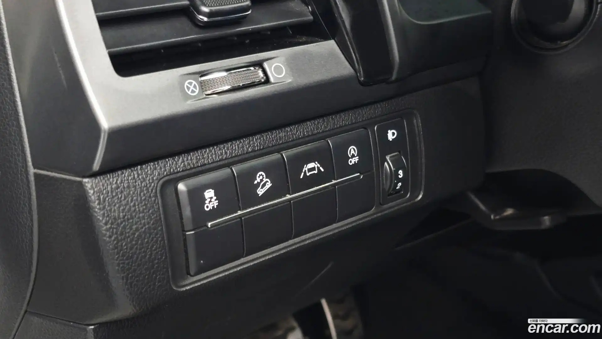 Rexton KG Mobility 2022.2-OPTION-022
