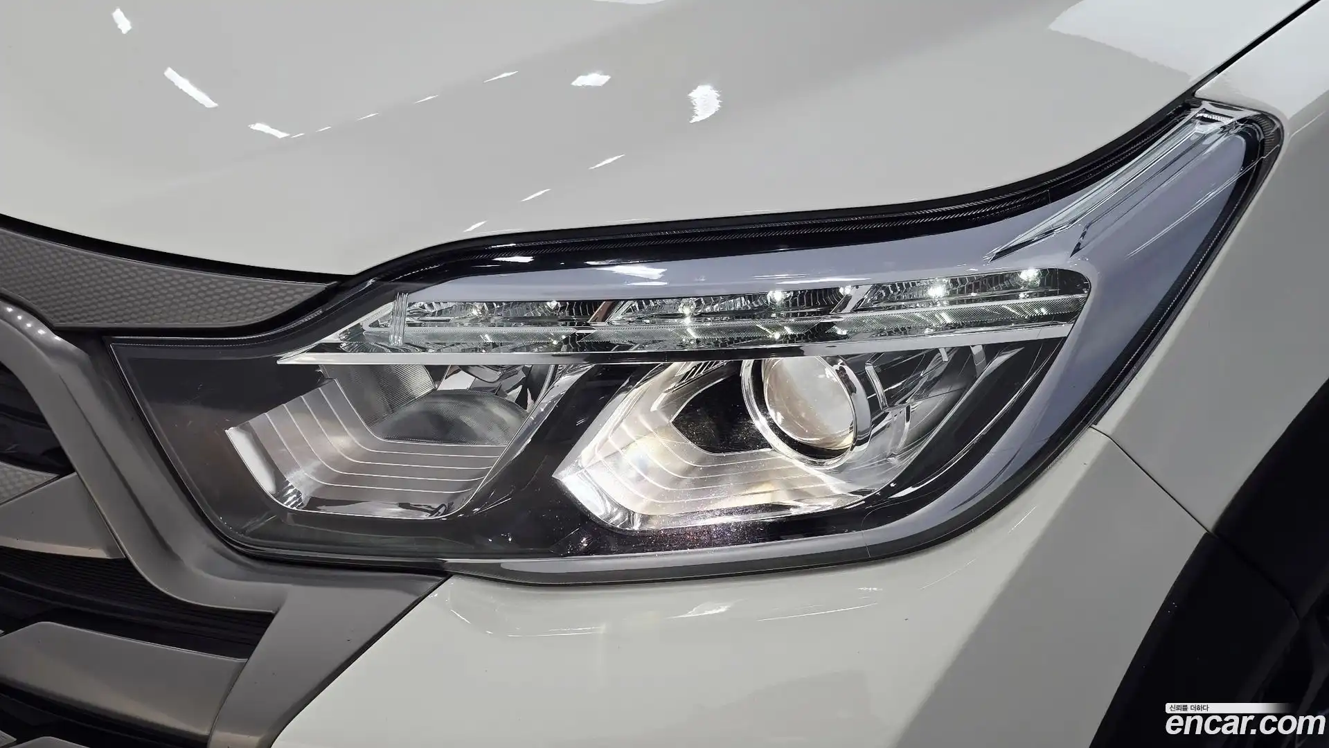 Rexton KG Mobility 2022.2-OUTER-032