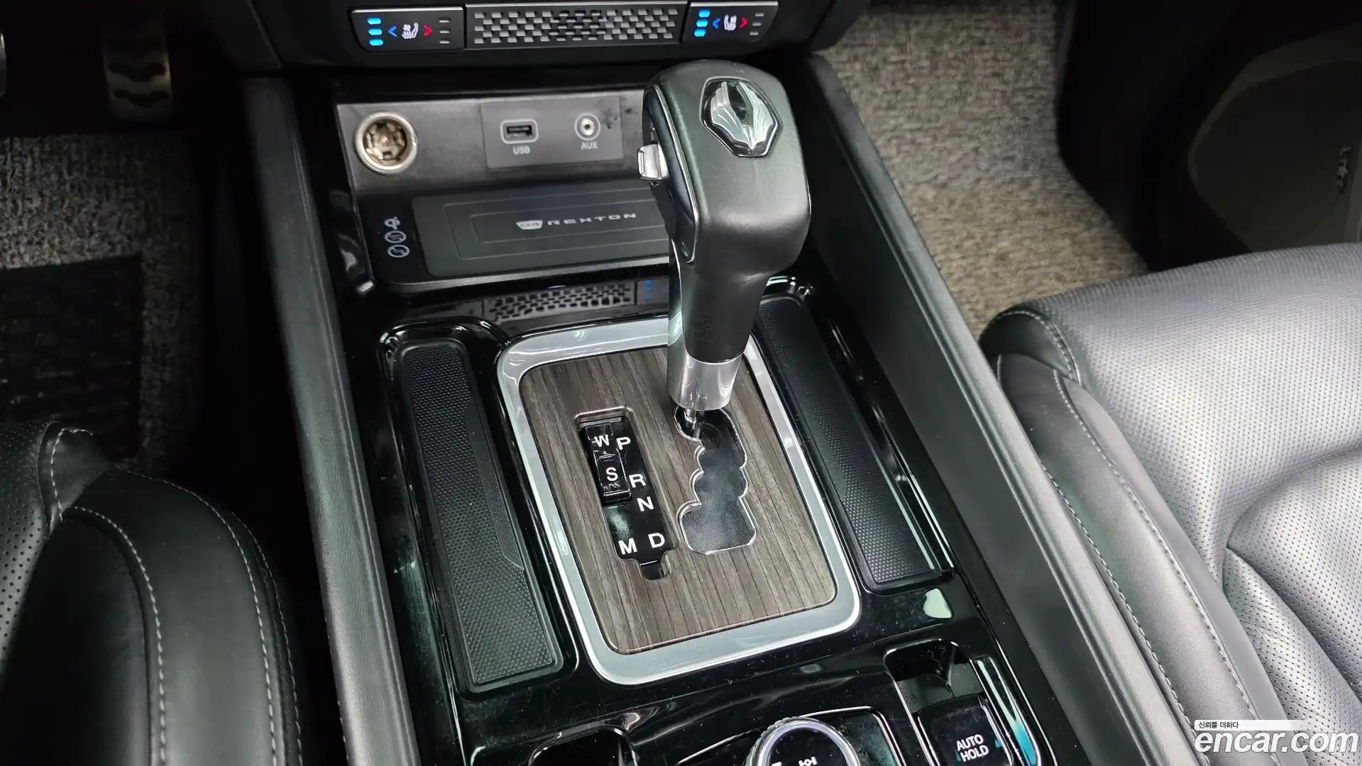 Rexton KG Mobility 2018.5-INNER-009