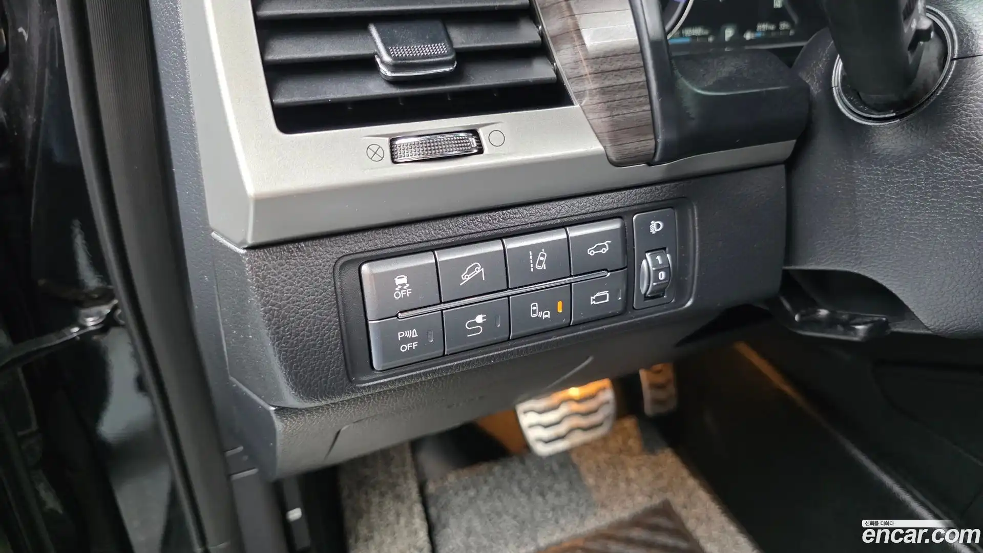 Rexton KG Mobility 2018.5-OPTION-021