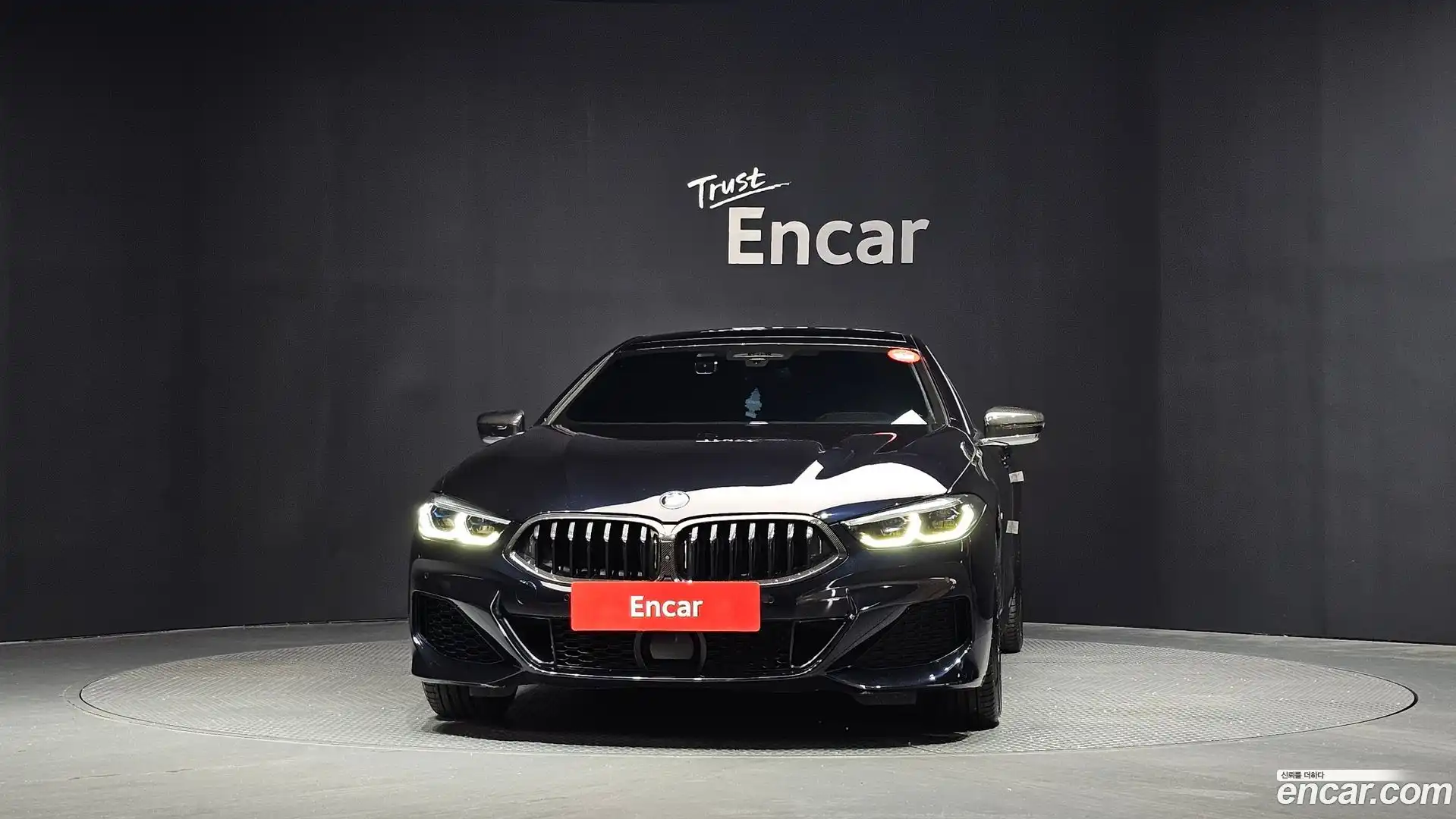 8-Series BMW 2021.10-OUTER-003