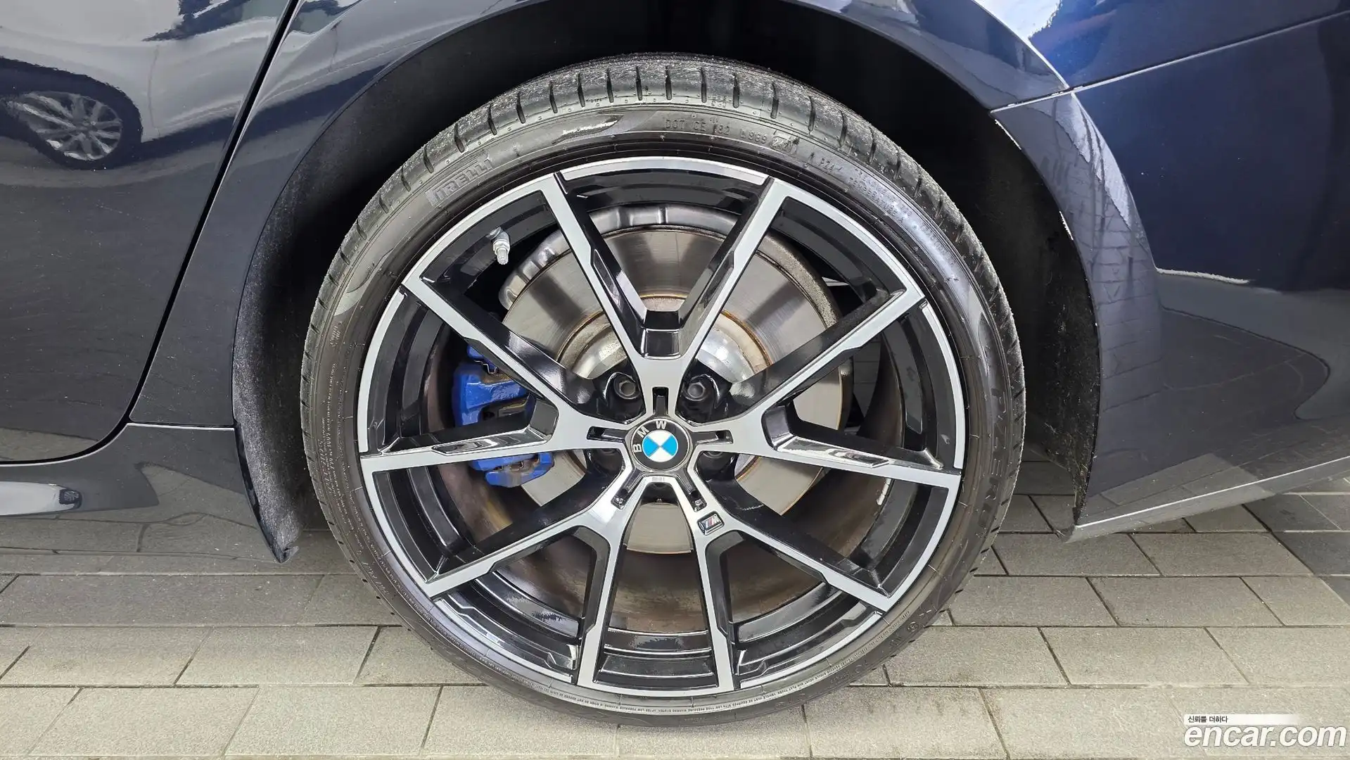 8-Series BMW 2021.10-OUTER-031