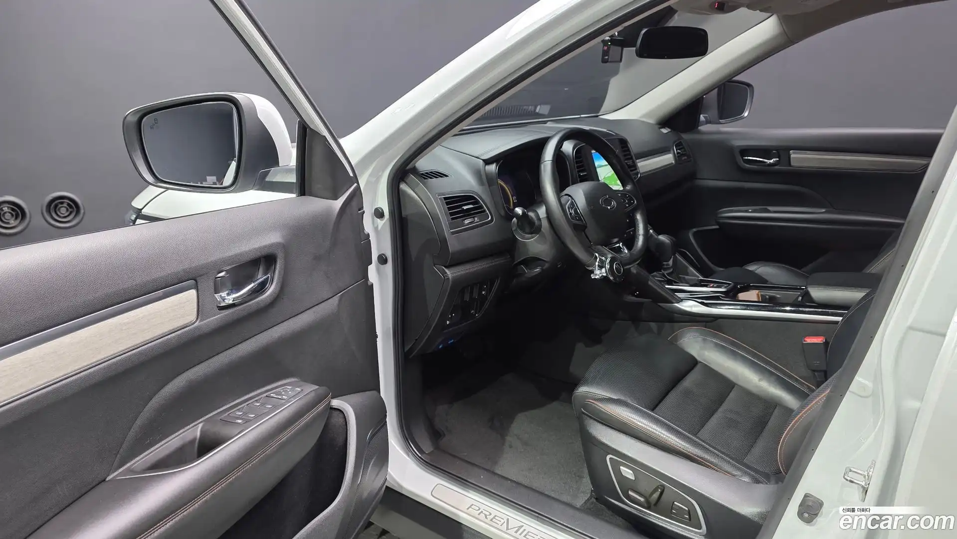 QM6 Renault Korea 2021.3-INNER-010