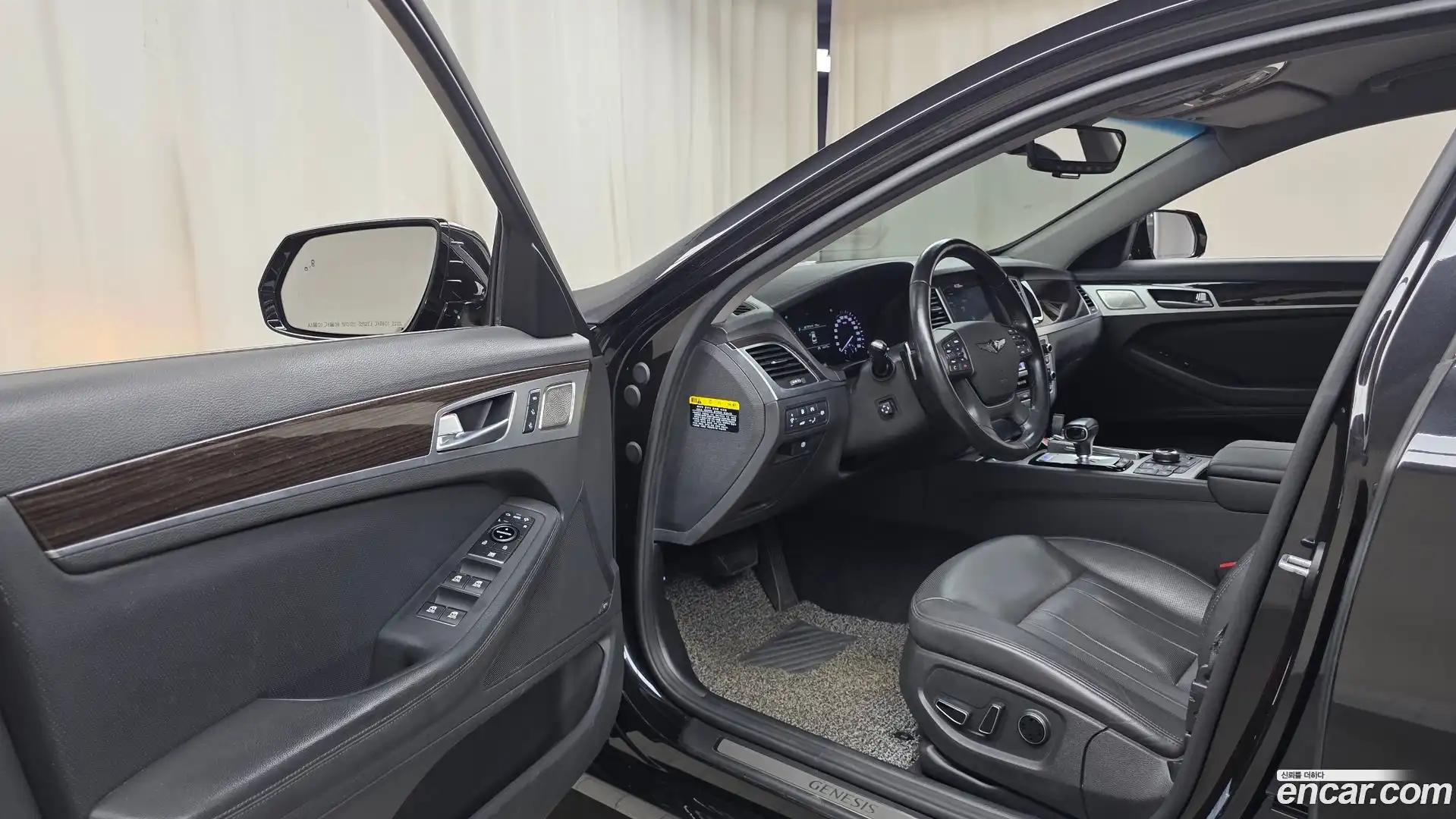 G80 Genesis 2019.5-INNER-010