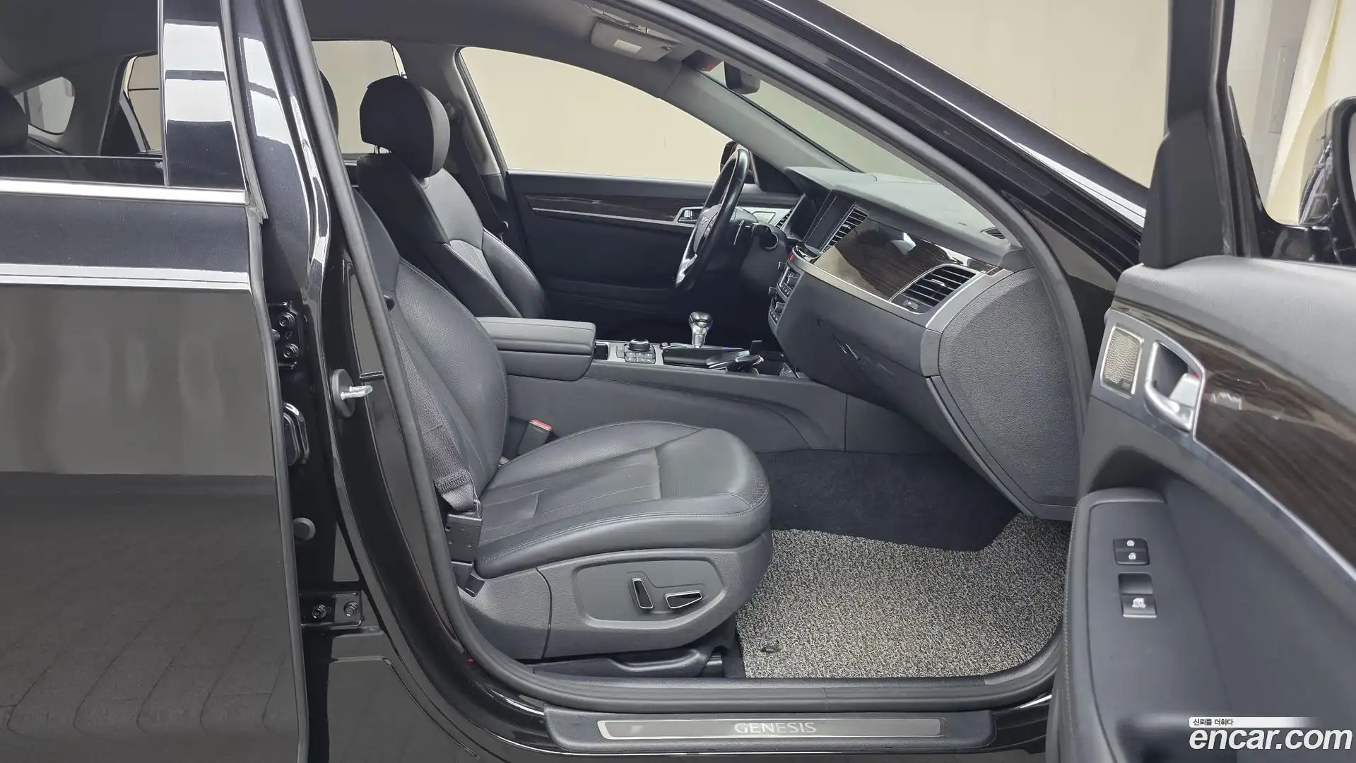 G80 Genesis 2019.5-INNER-036