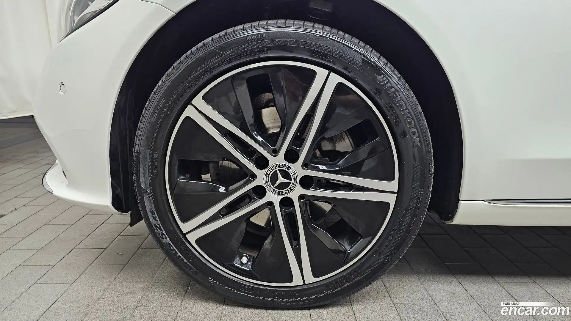 C-Class Mercedes-Benz 2019.6-OUTER-005