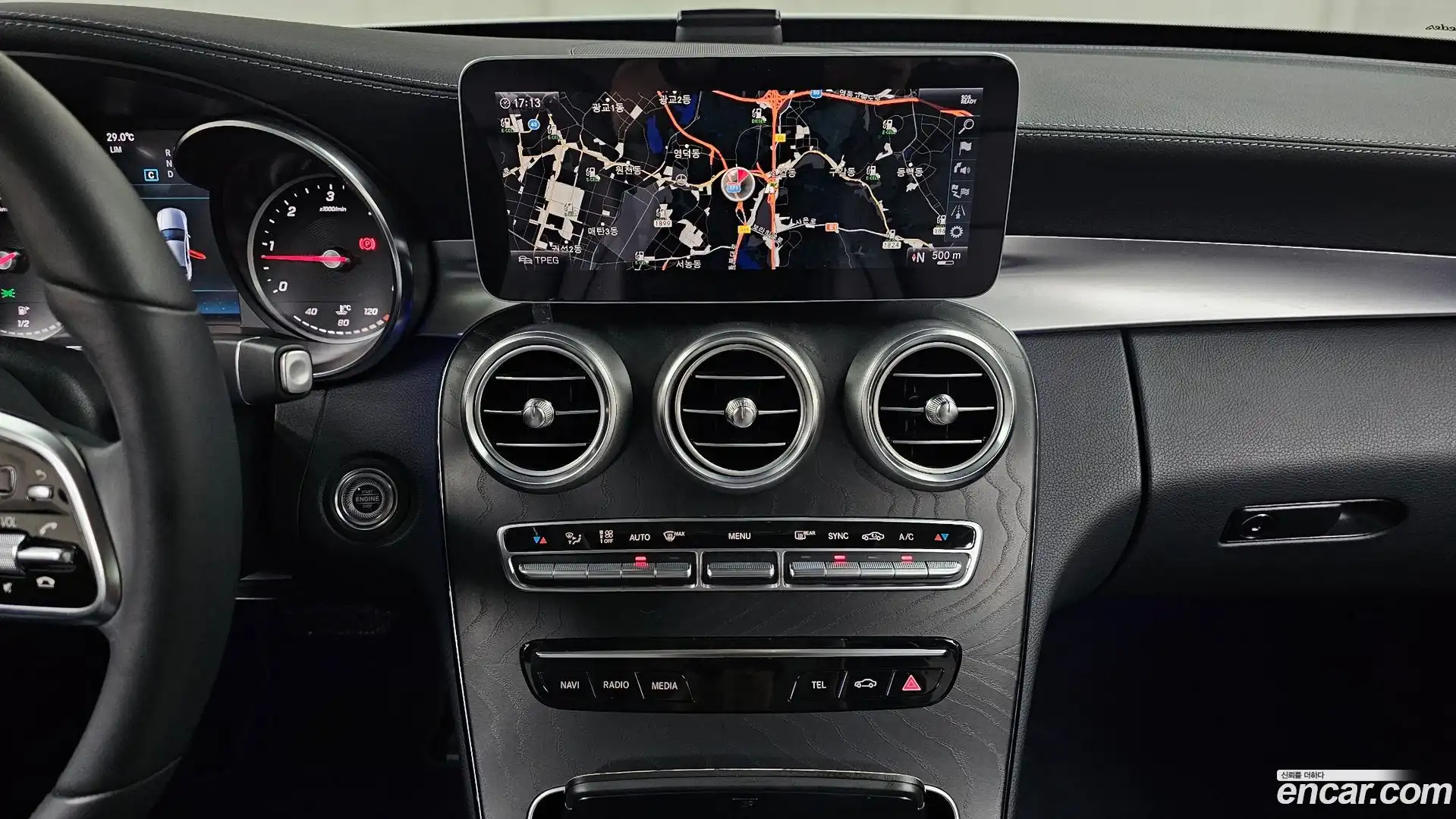 C-Class Mercedes-Benz 2019.6-OPTION-016