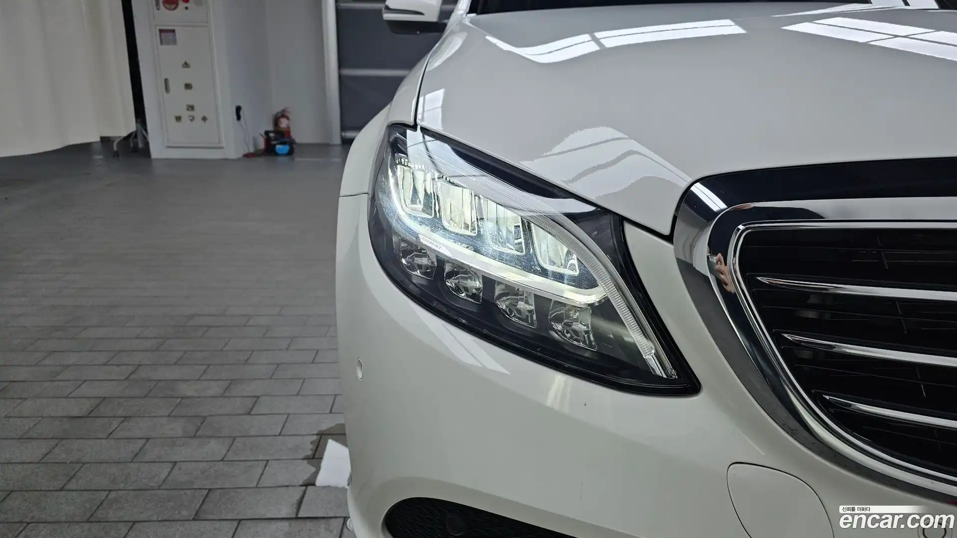 C-Class Mercedes-Benz 2019.6-OUTER-032