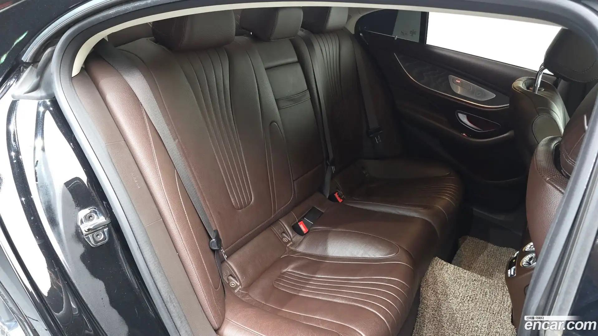CLS-Class Mercedes-Benz 2019.11-OPTION-015