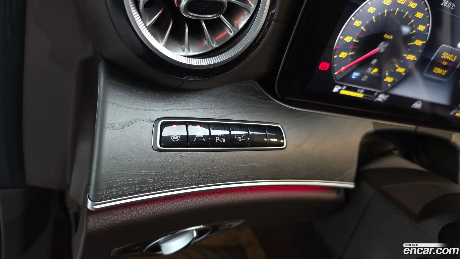 CLS-Class Mercedes-Benz 2019.11-OPTION-023