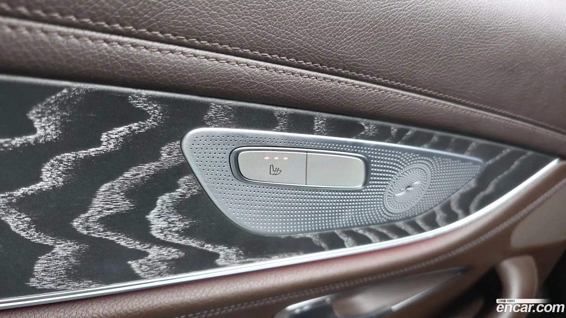 CLS-Class Mercedes-Benz 2019.11-OPTION-024